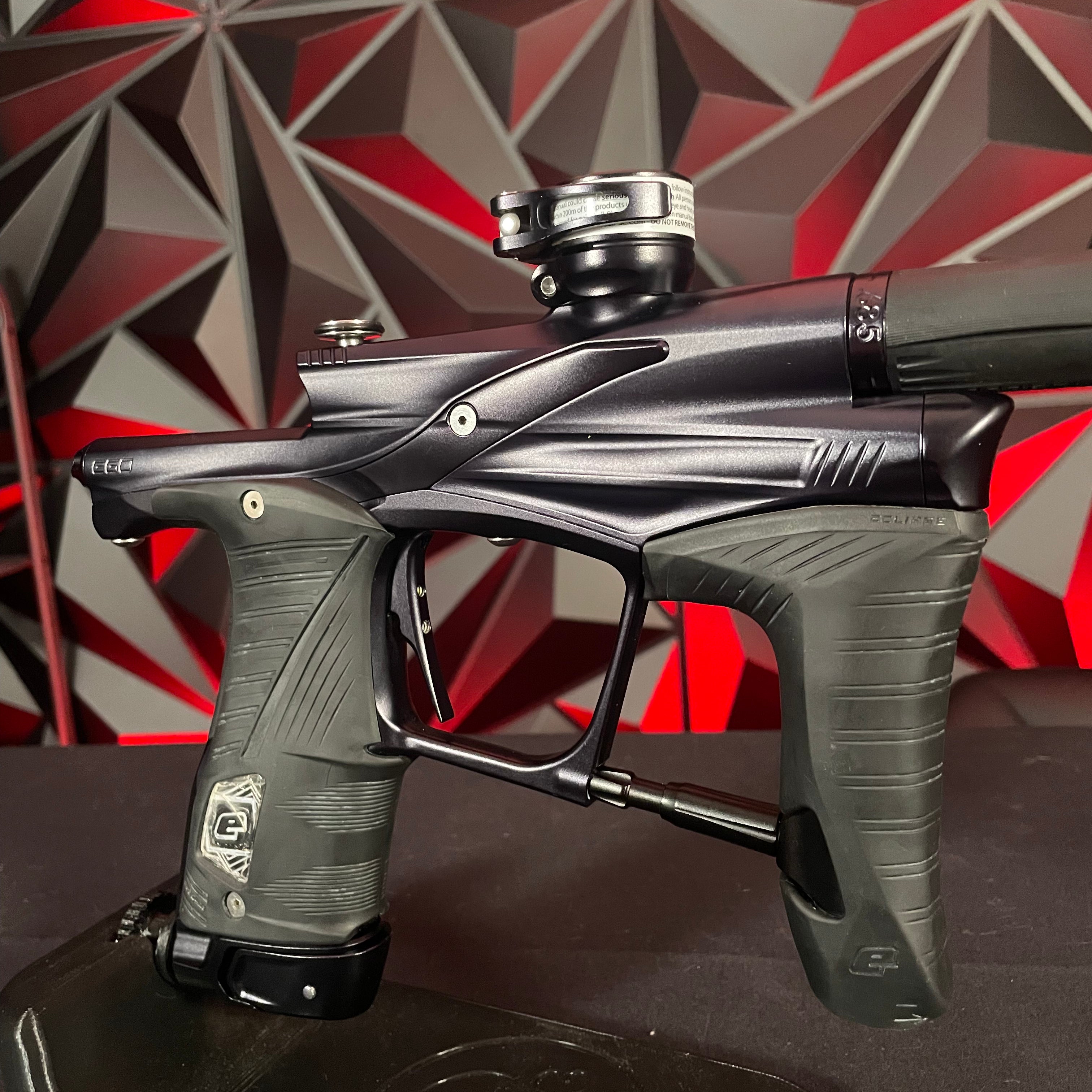 Used Planet Eclipse LV1.6 Paintball Gun - Midnight w/ 3 FL Inserts and Carbon Fiber Tip