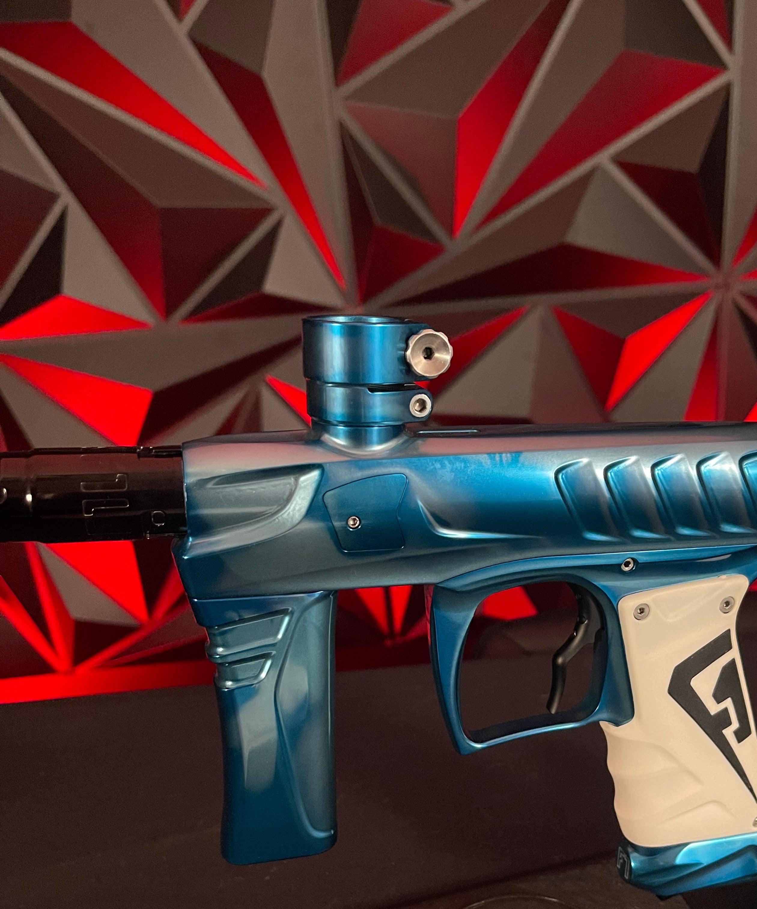 Used Field One Force Paintball Marker - Dynasty Alex Fraige Edition