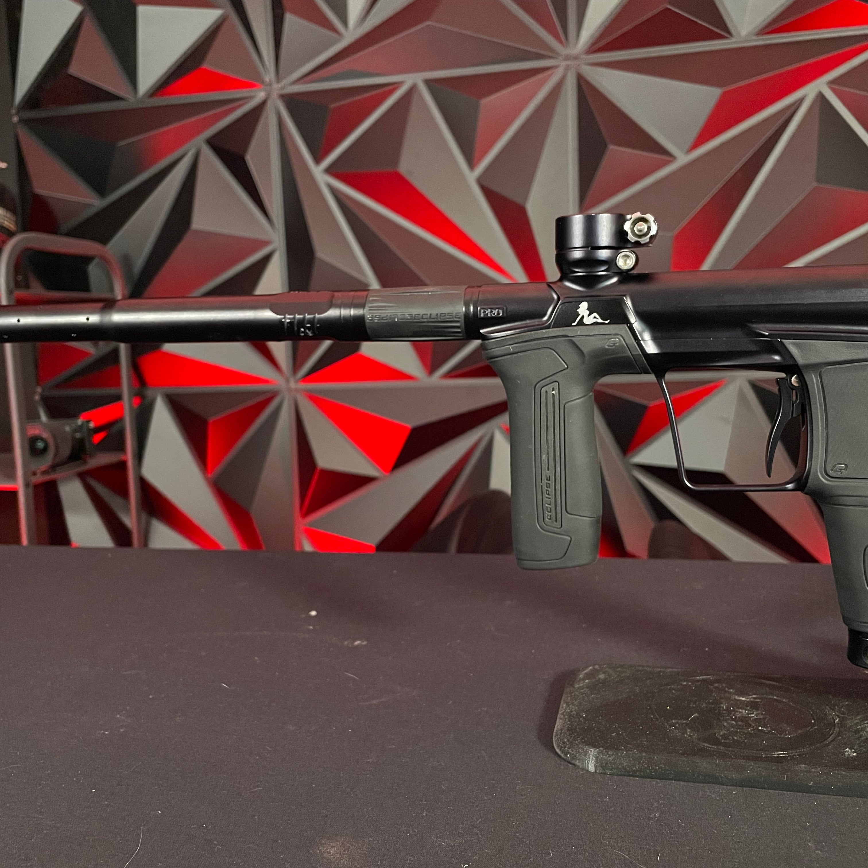 Used Planet Eclipse CS2 Pro Paintball Gun - Midnight w/ 3 FL Backs