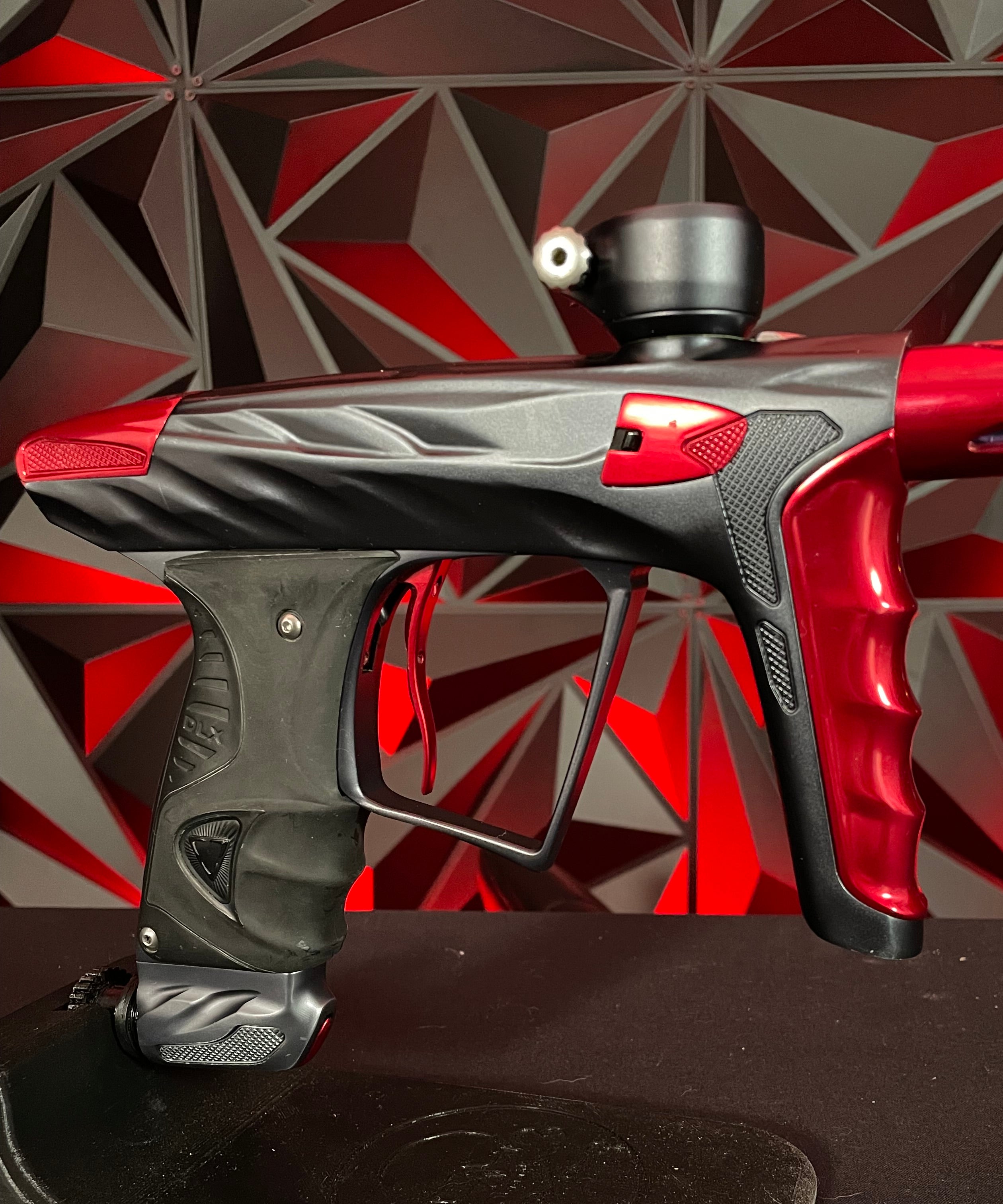 Used DLX Luxe X A51 Paintball Gun - Pewter/ Red