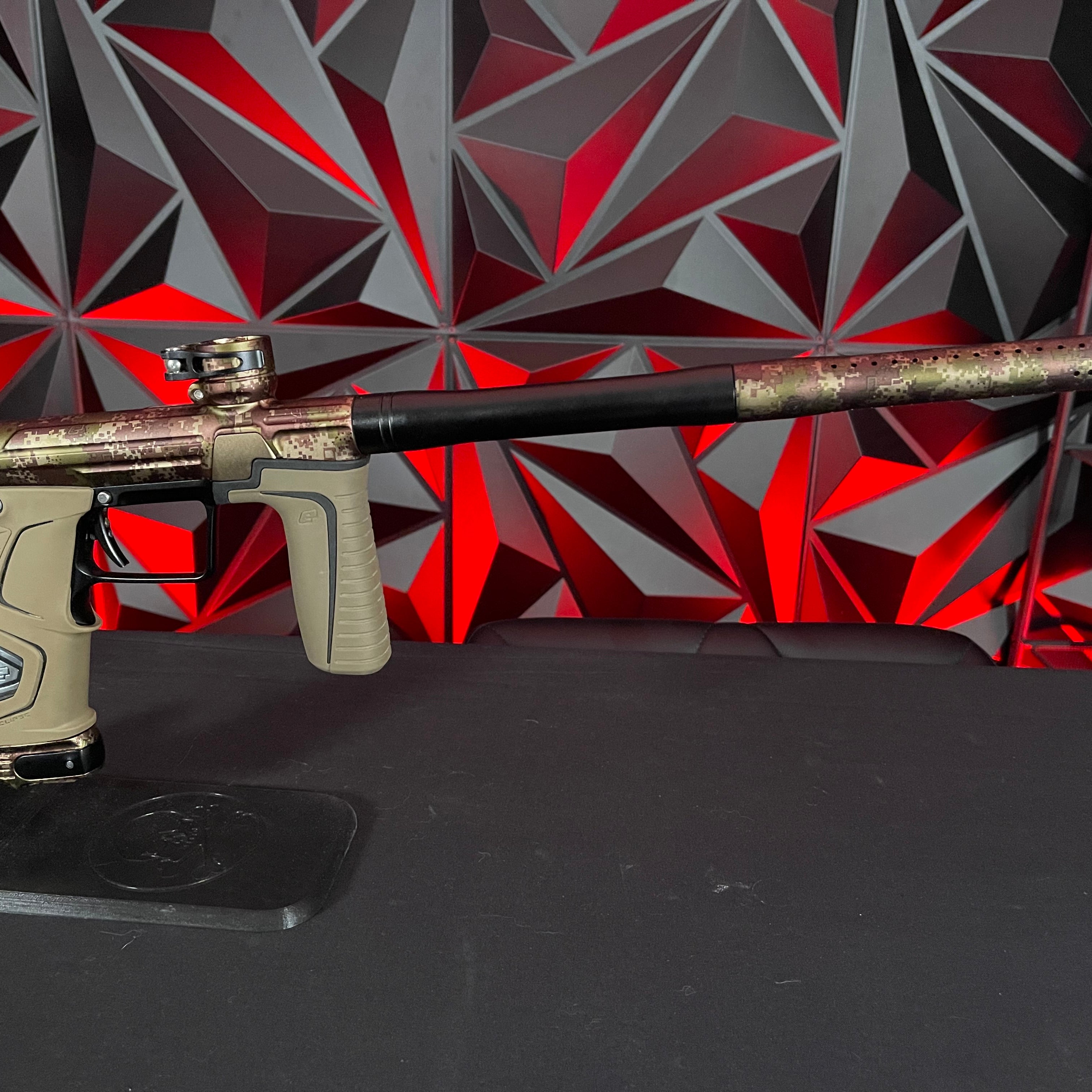 Used Planet Eclipse Gtek M170r - HDE Camo/Black w/Deadly Winds hAir 45 Trigger Valve
