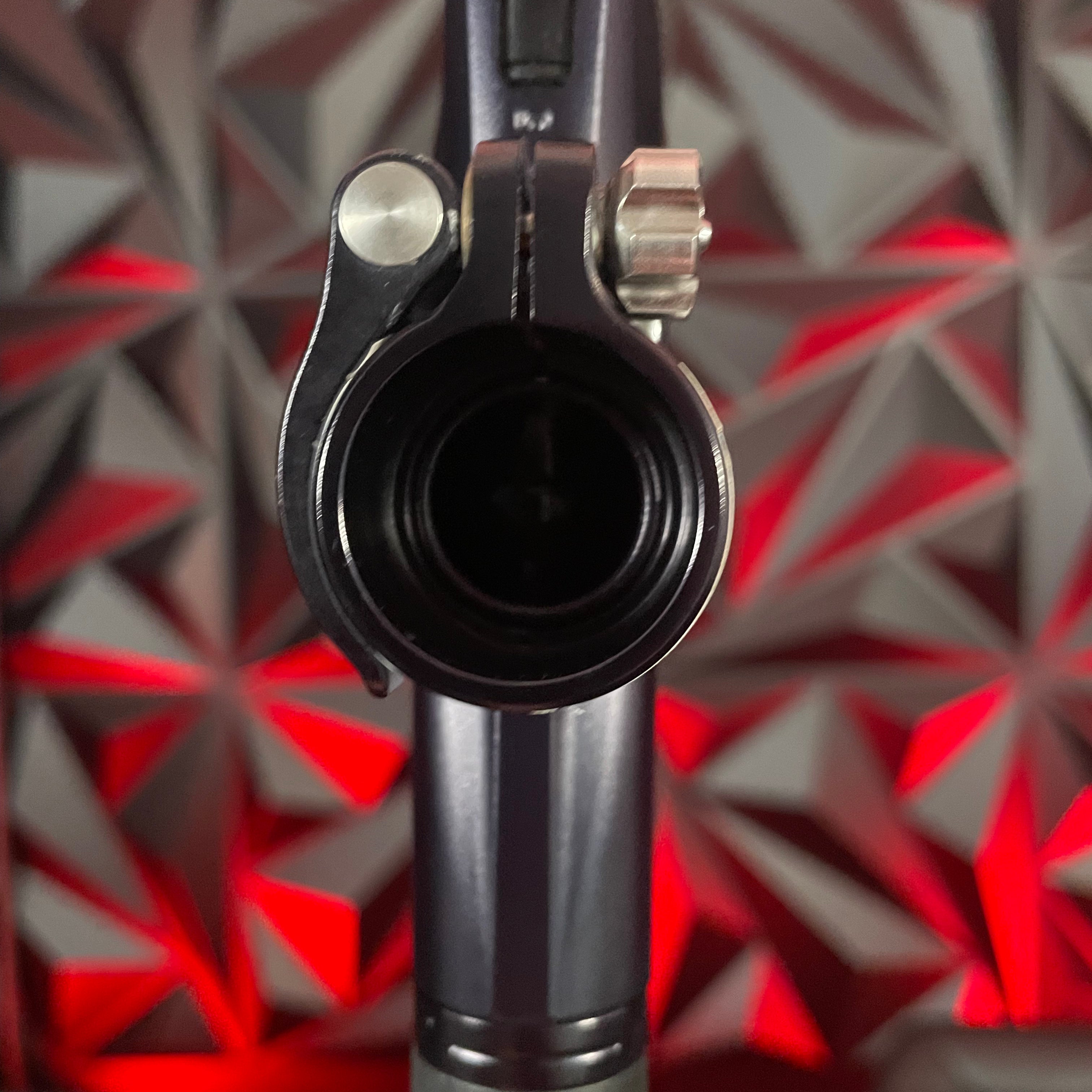 Used Planet Eclipse LV1.6 Paintball Gun - Midnight w/ 3 FL Inserts and Carbon Fiber Tip