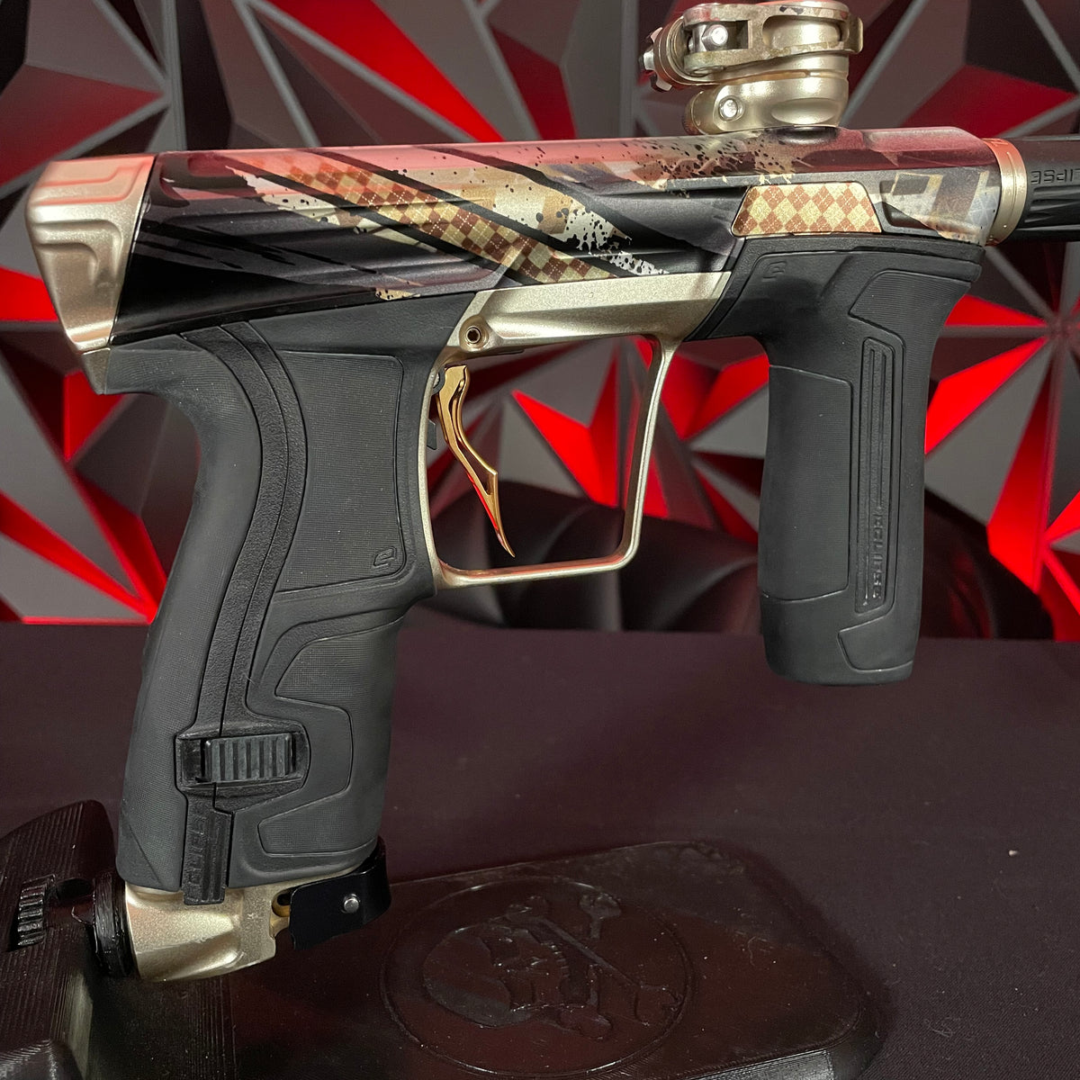 Used Planet Eclipse CS2 Paintball Gun LE Impact W Infamous Trigger used-planet-eclipse-cs2-paintball-gun-le-impact-w-infamous-trigger