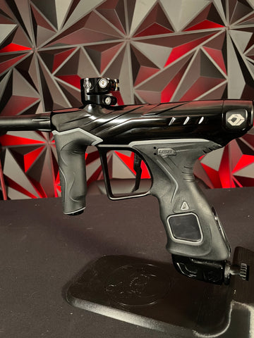 Used Dye DLS Paintball Gun - Darkness w/ Upgraded V2 Bolt