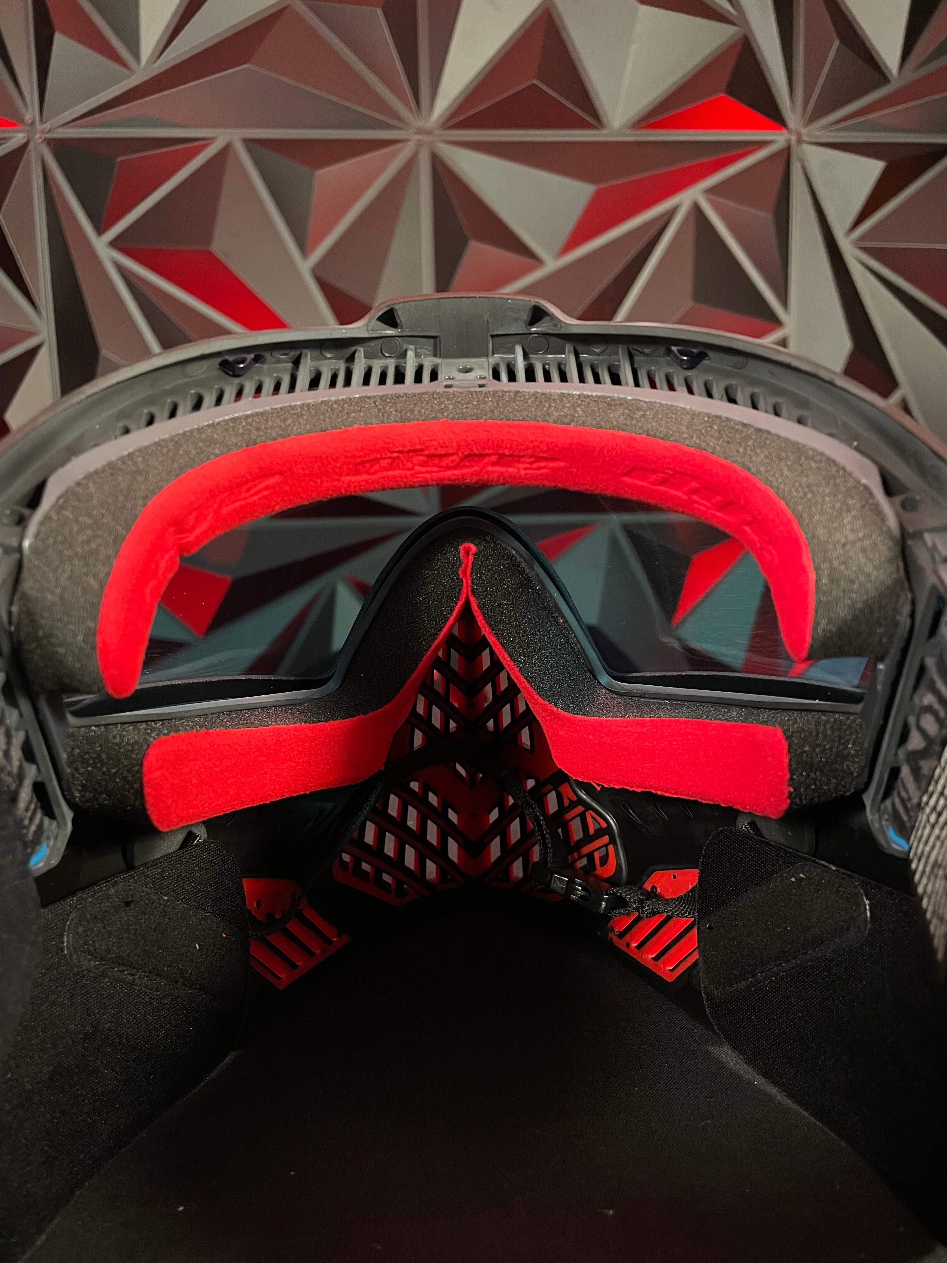 Used Dye i5 Paintball Goggle - Black/Red w/Soft Goggle Bag & Extra Lens