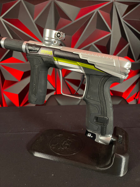 Used Planet Eclipse LV2 Paintball Gun - Gunmetal w/Infamous Deuce Trig –  Punishers Paintball