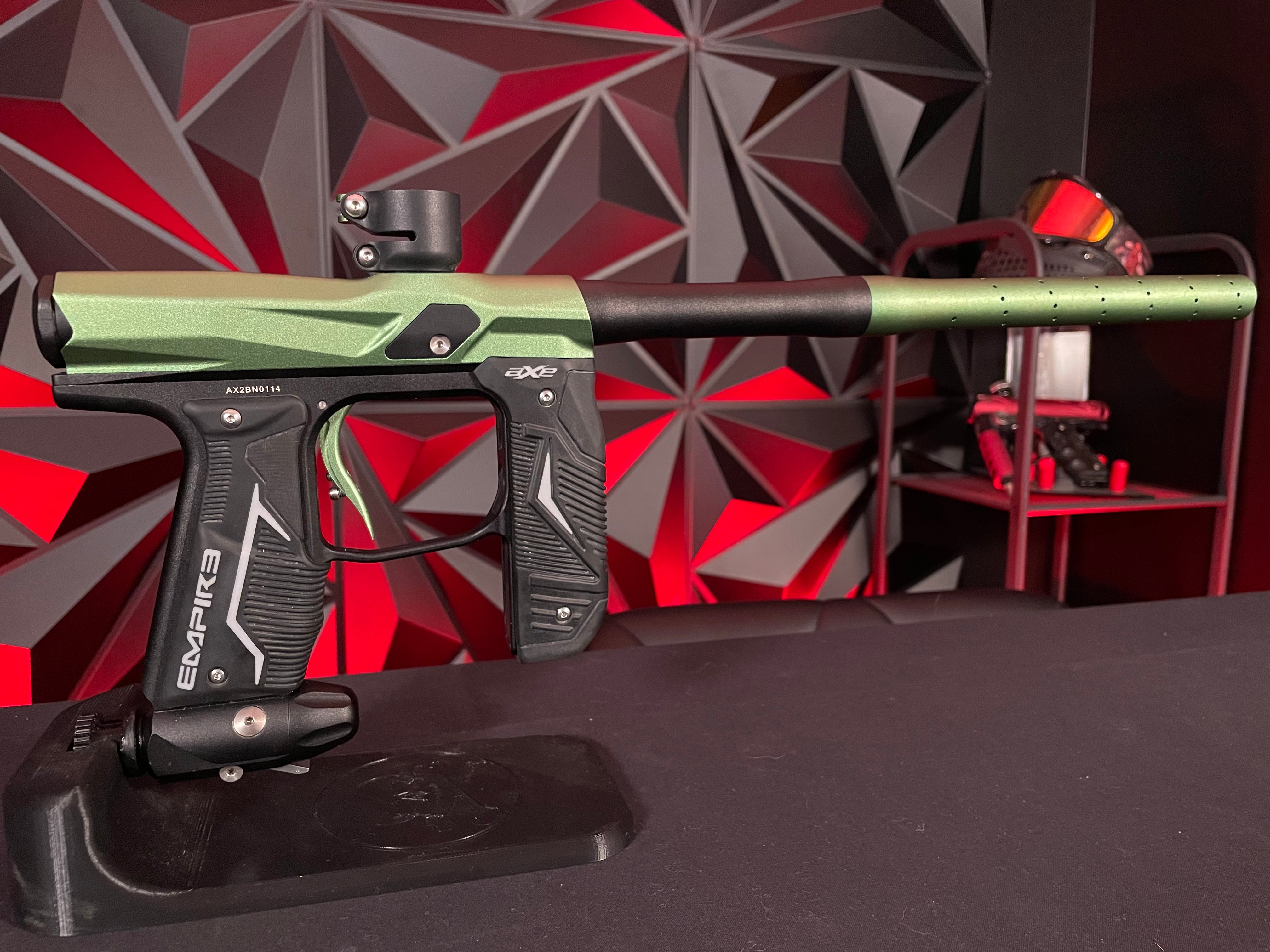 Used Empire Axe 2.0 Paintball Gun - Green / Black