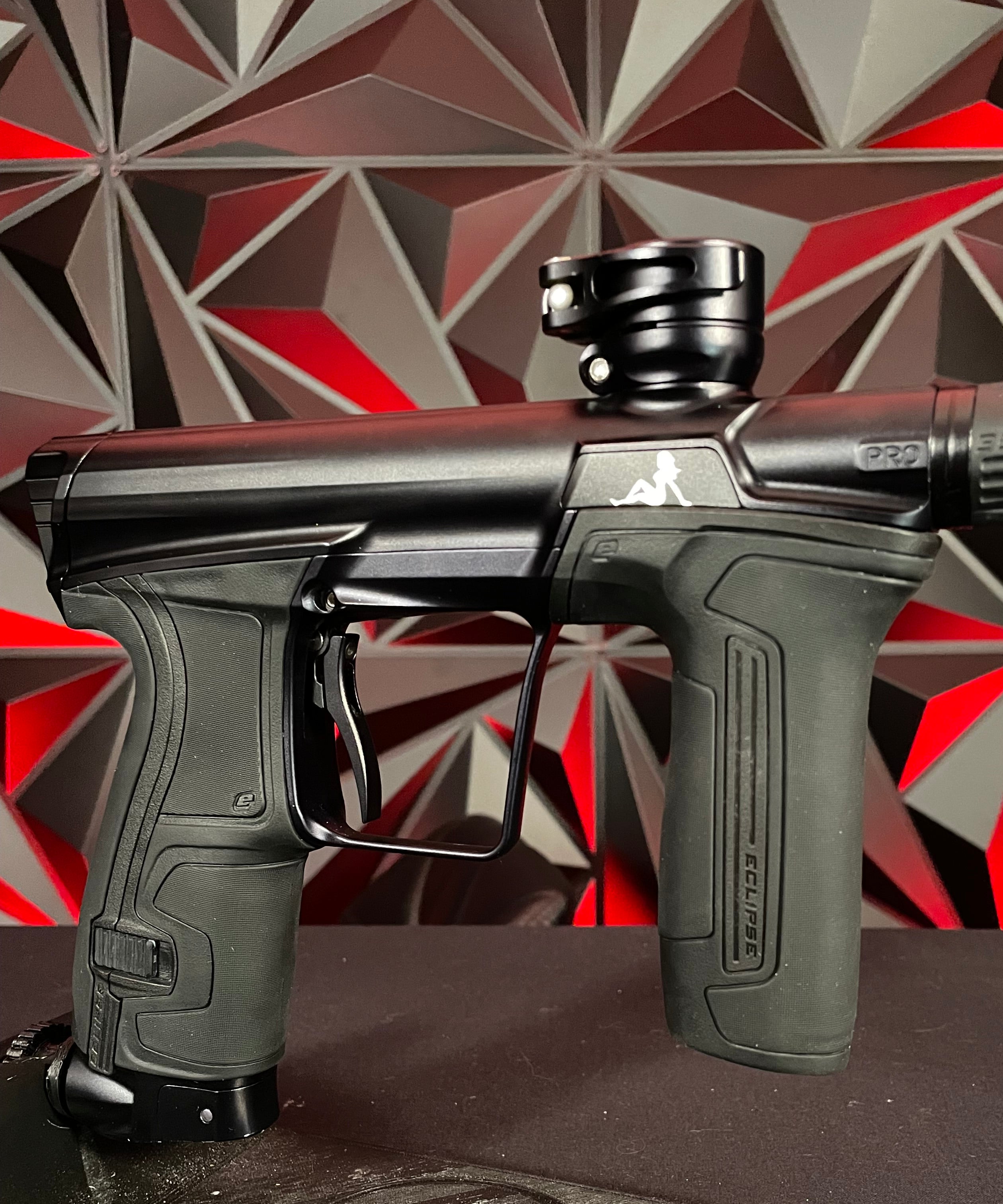 Used Planet Eclipse CS2 Pro Paintball Gun - Midnight w/ 3 FL Backs