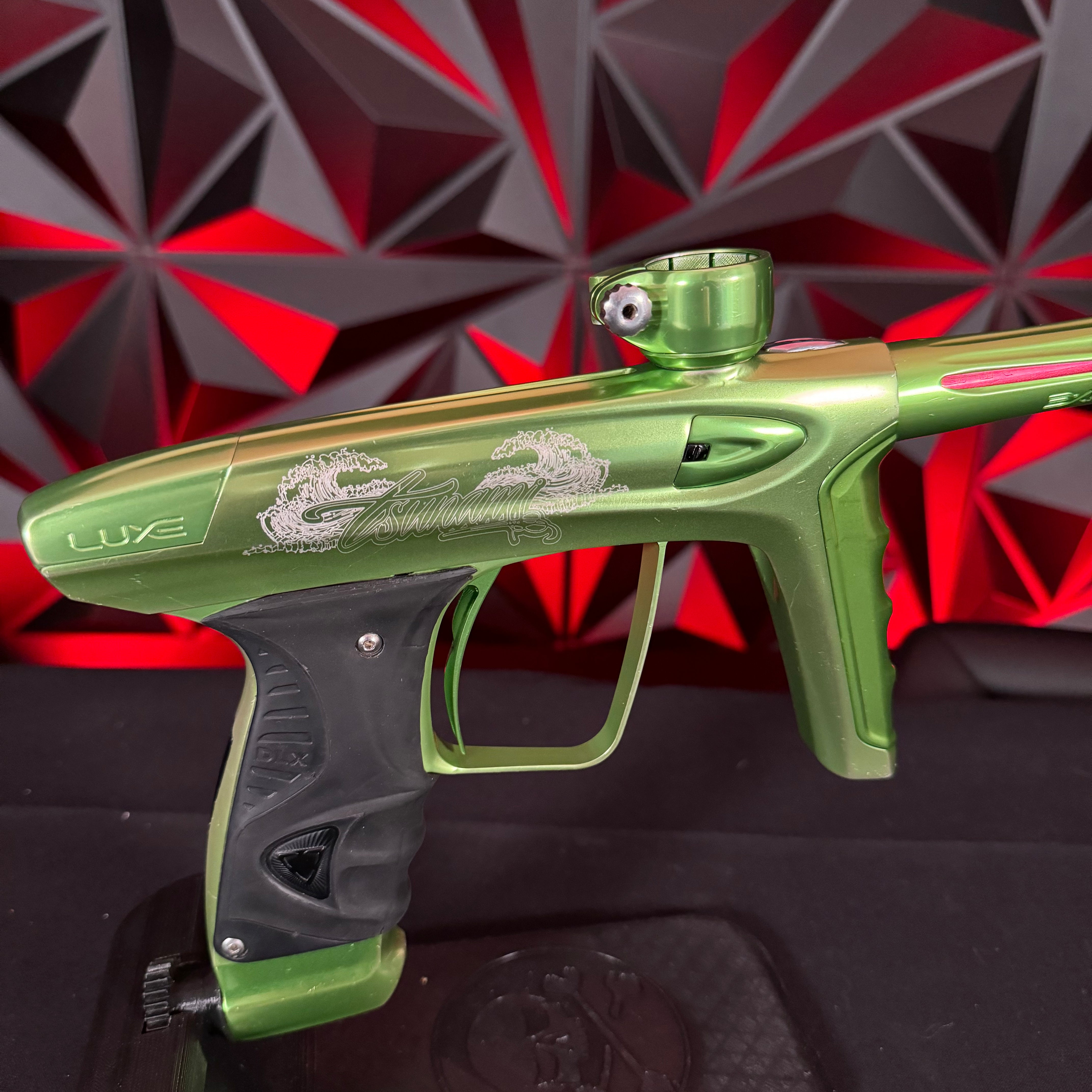 Used DLX Luxe ICE Paintball Marker - LE Tsunami