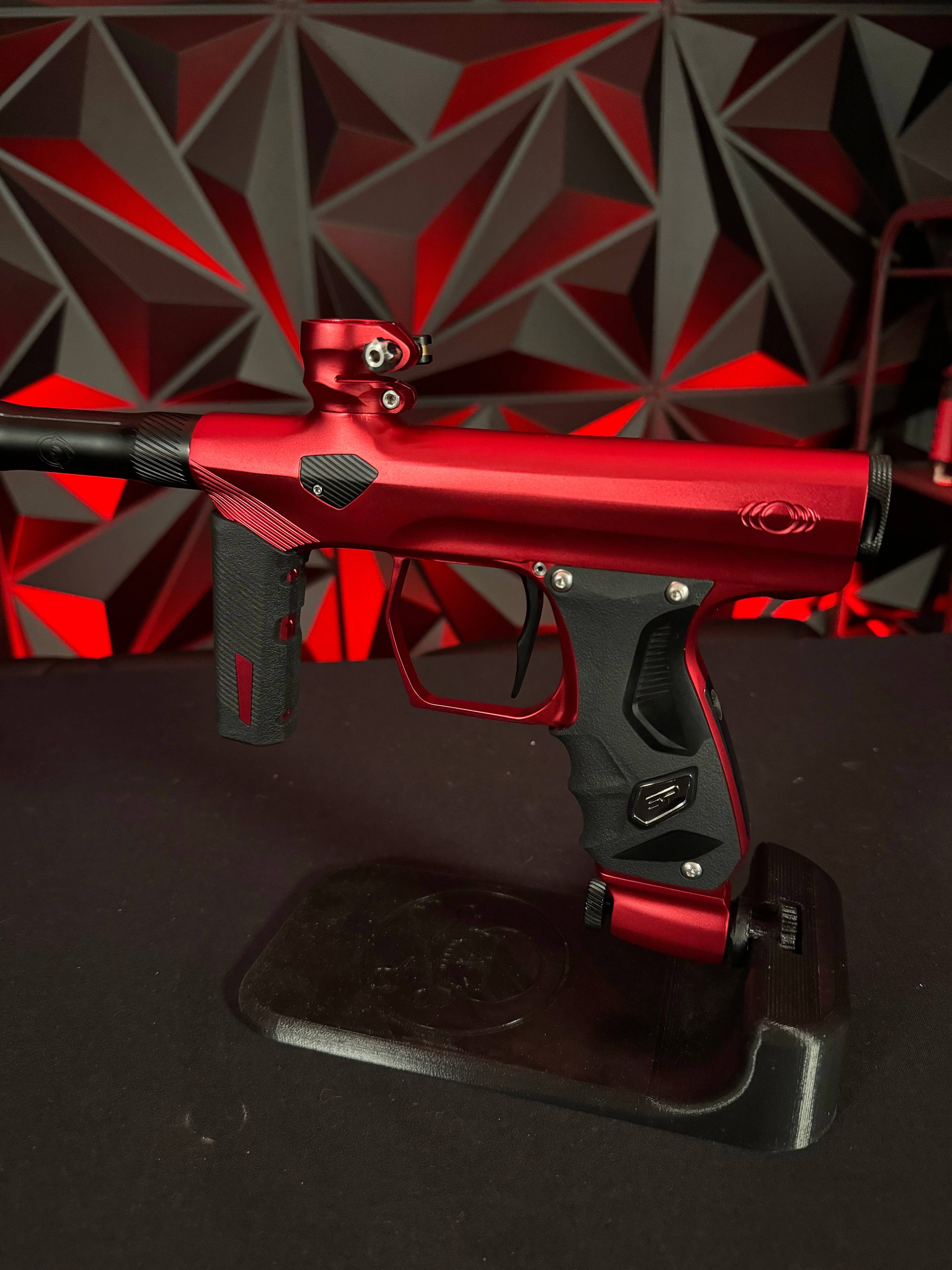 Used Shocker Era Paintball Gun - Dust Red