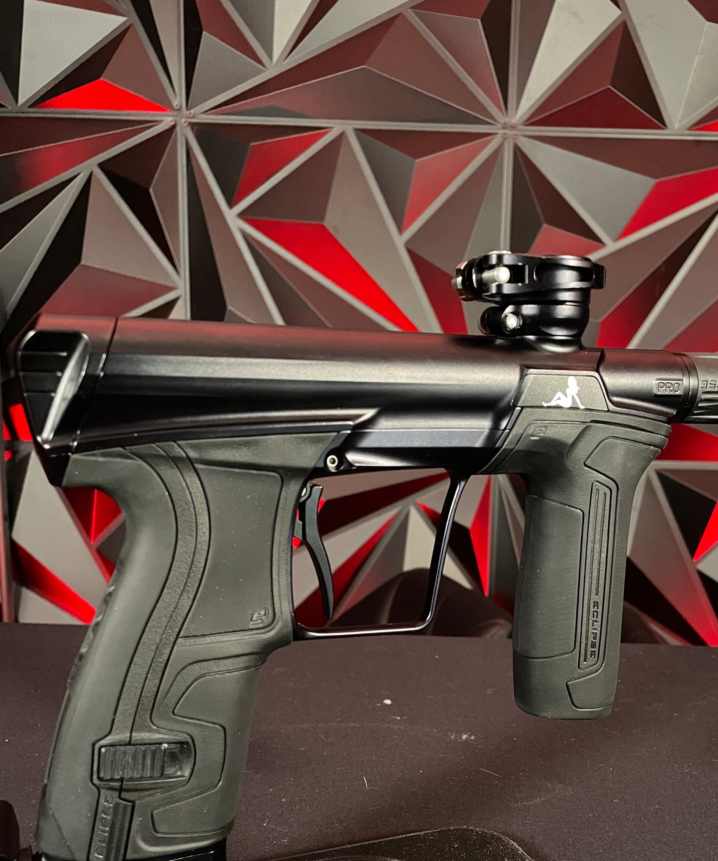 Used Planet Eclipse CS2 Pro Paintball Gun - Midnight w/ 3 FL Backs