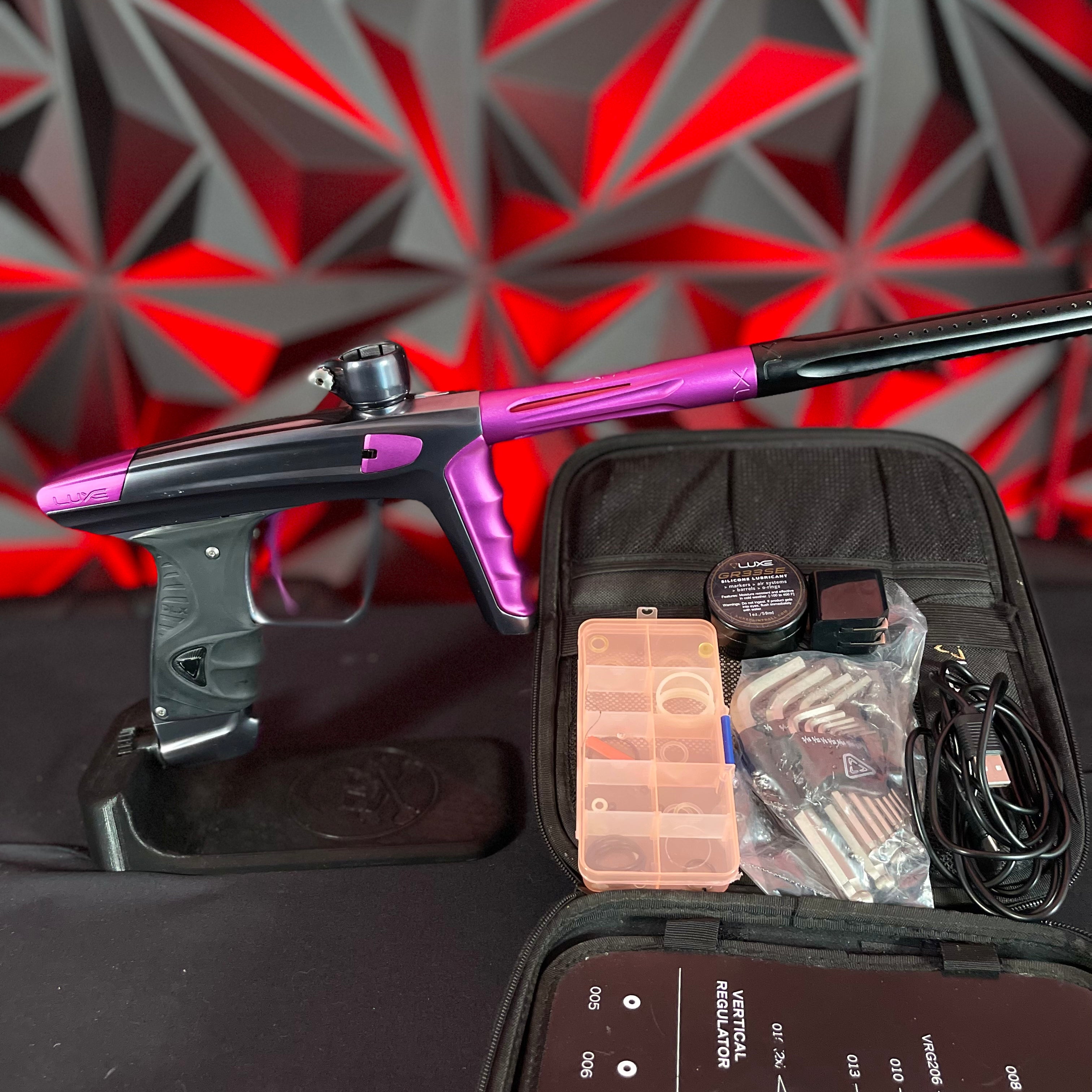 Used DLX Luxe X Paintball Gun - Pewter / Purple