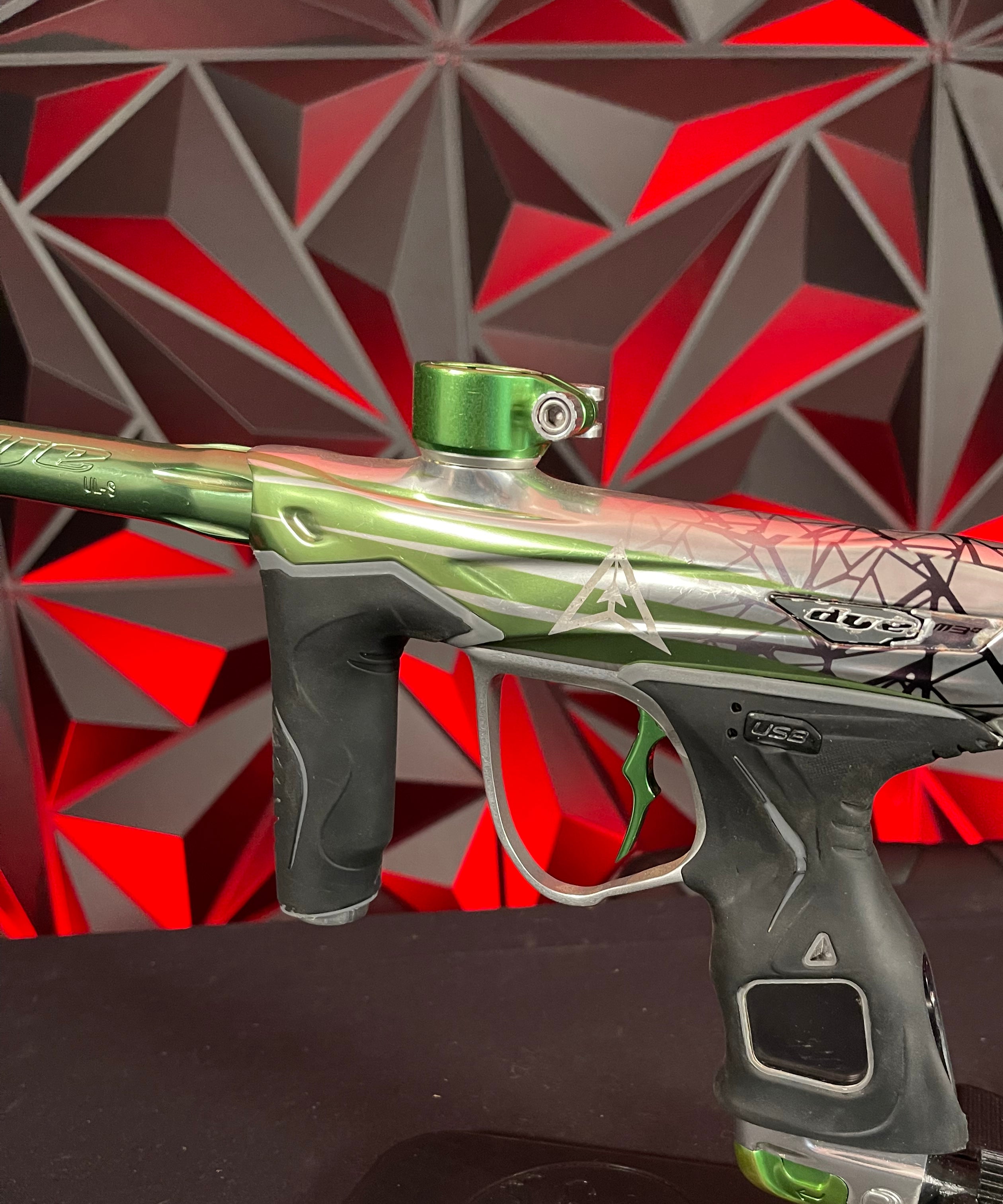 Used Dye M3+ Paintball Marker - Green Columbus LVL Up Edition