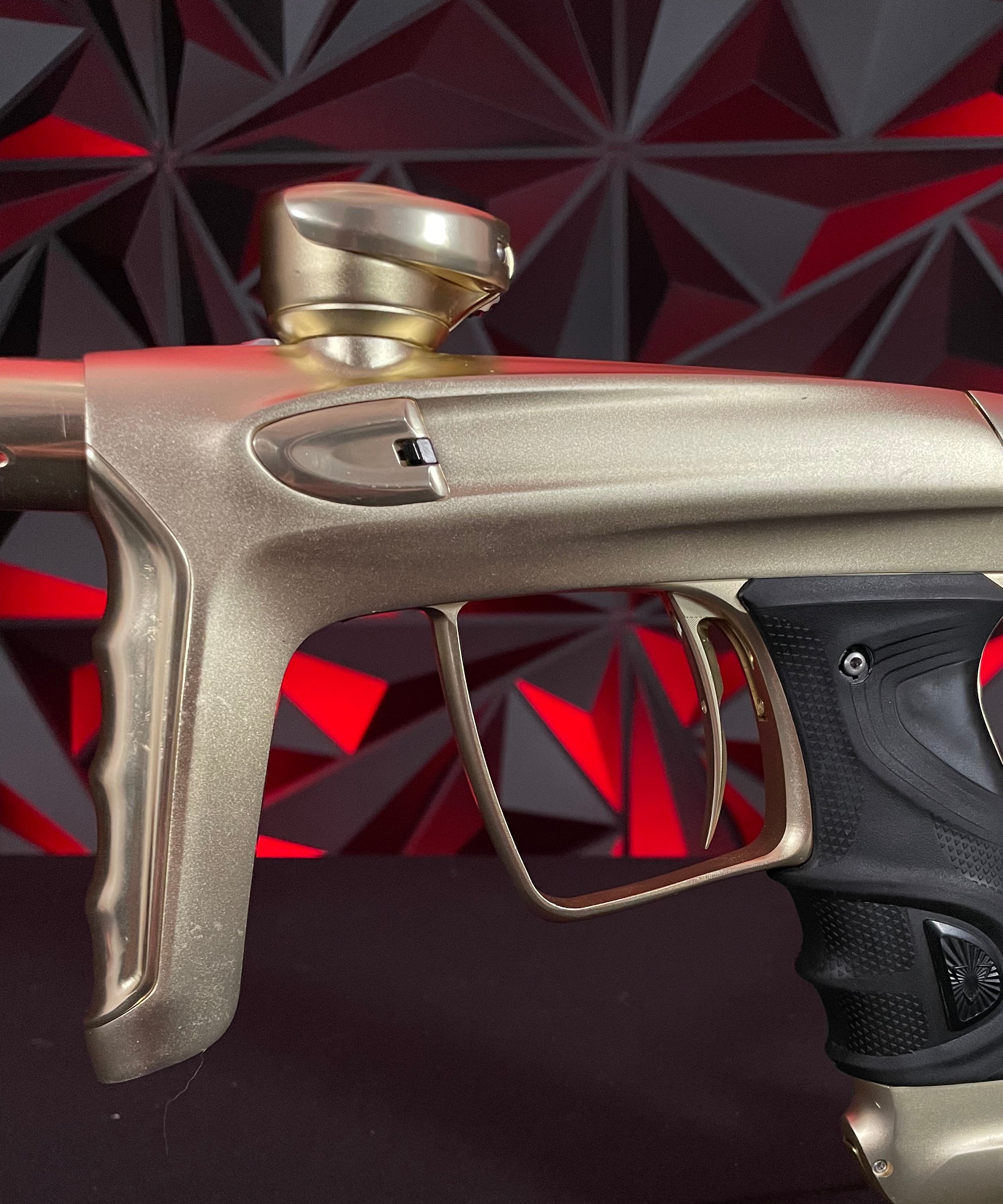 Used DLX TM40 Paintball Gun - Dust Gold/Polished Gold