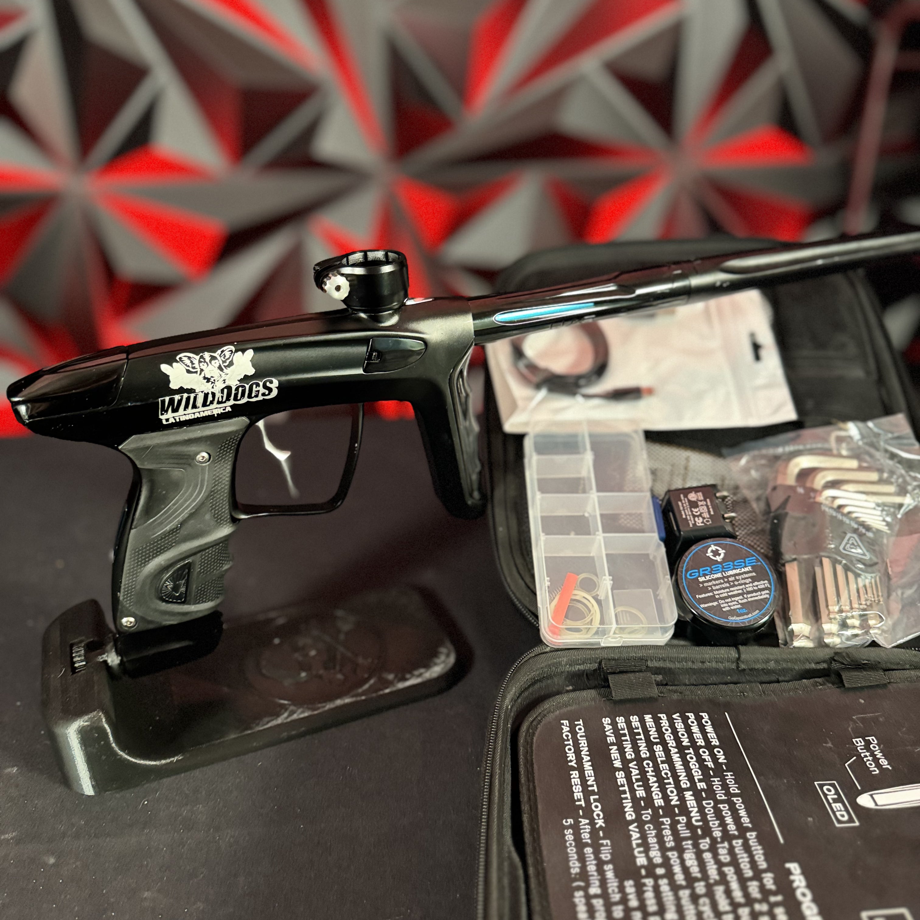 Used DLX TM40 Paintball Gun - LE Wilddogs