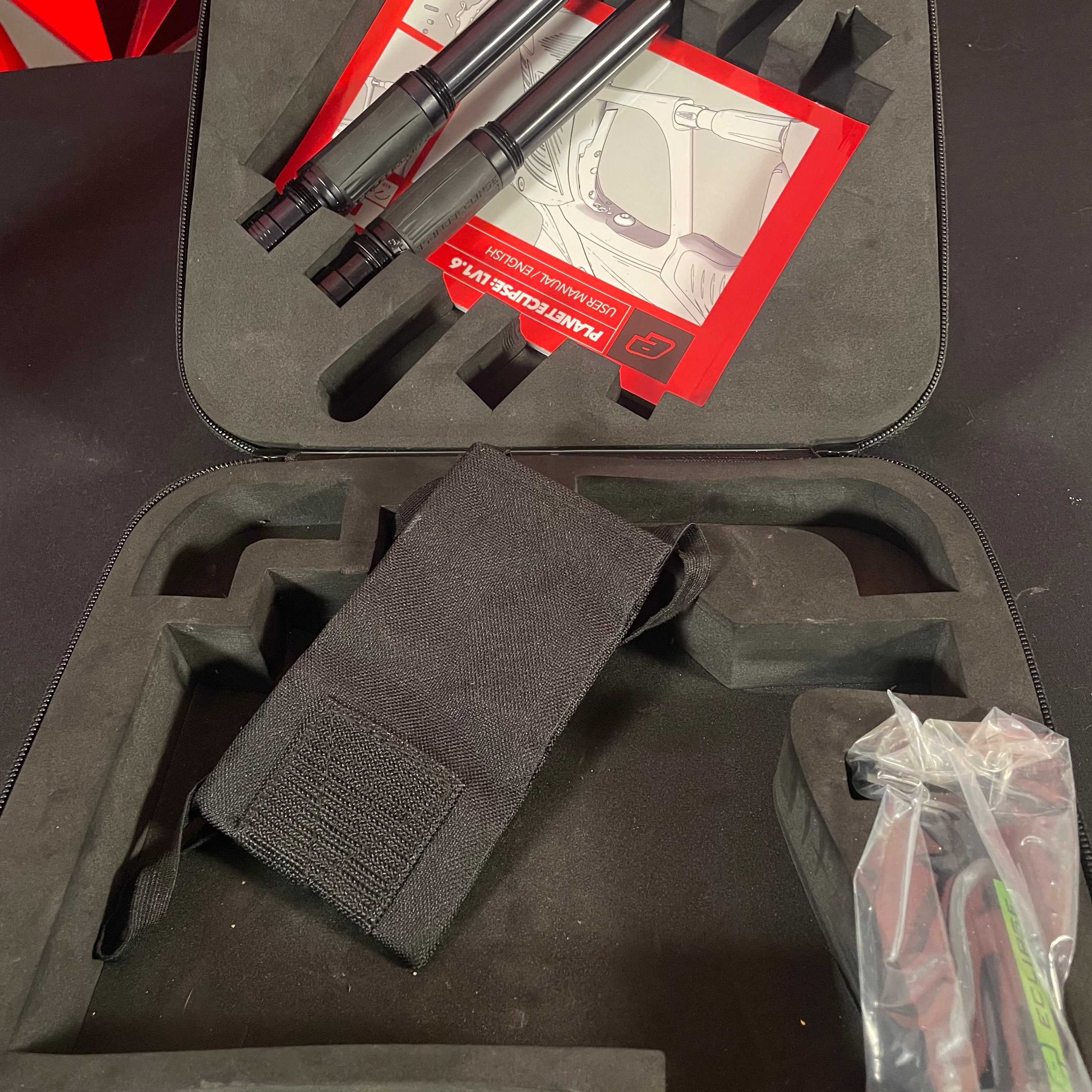 Used Planet Eclipse LV1.6 Paintball Gun - Midnight w/ 3 FL Inserts and Carbon Fiber Tip