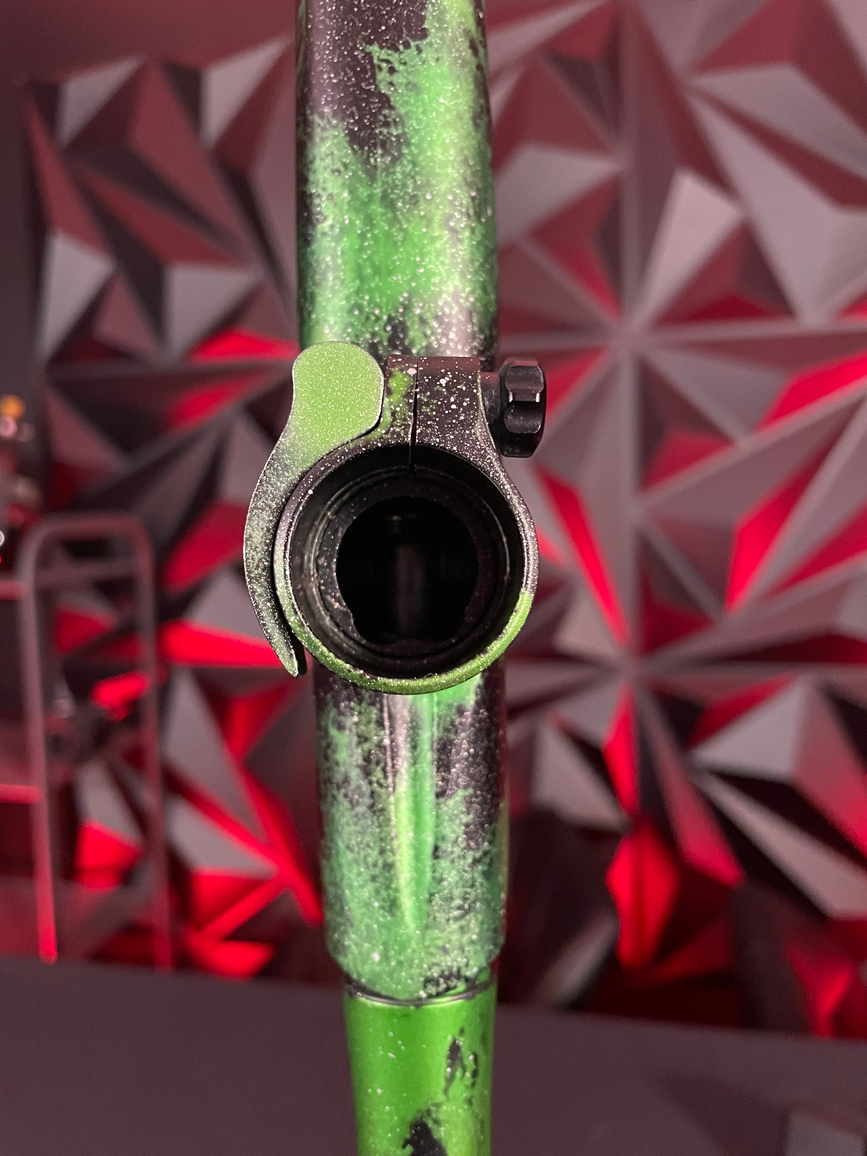 Used Dye DSR+ Paintball Marker - LE LVL Up w/IM Pro Kit