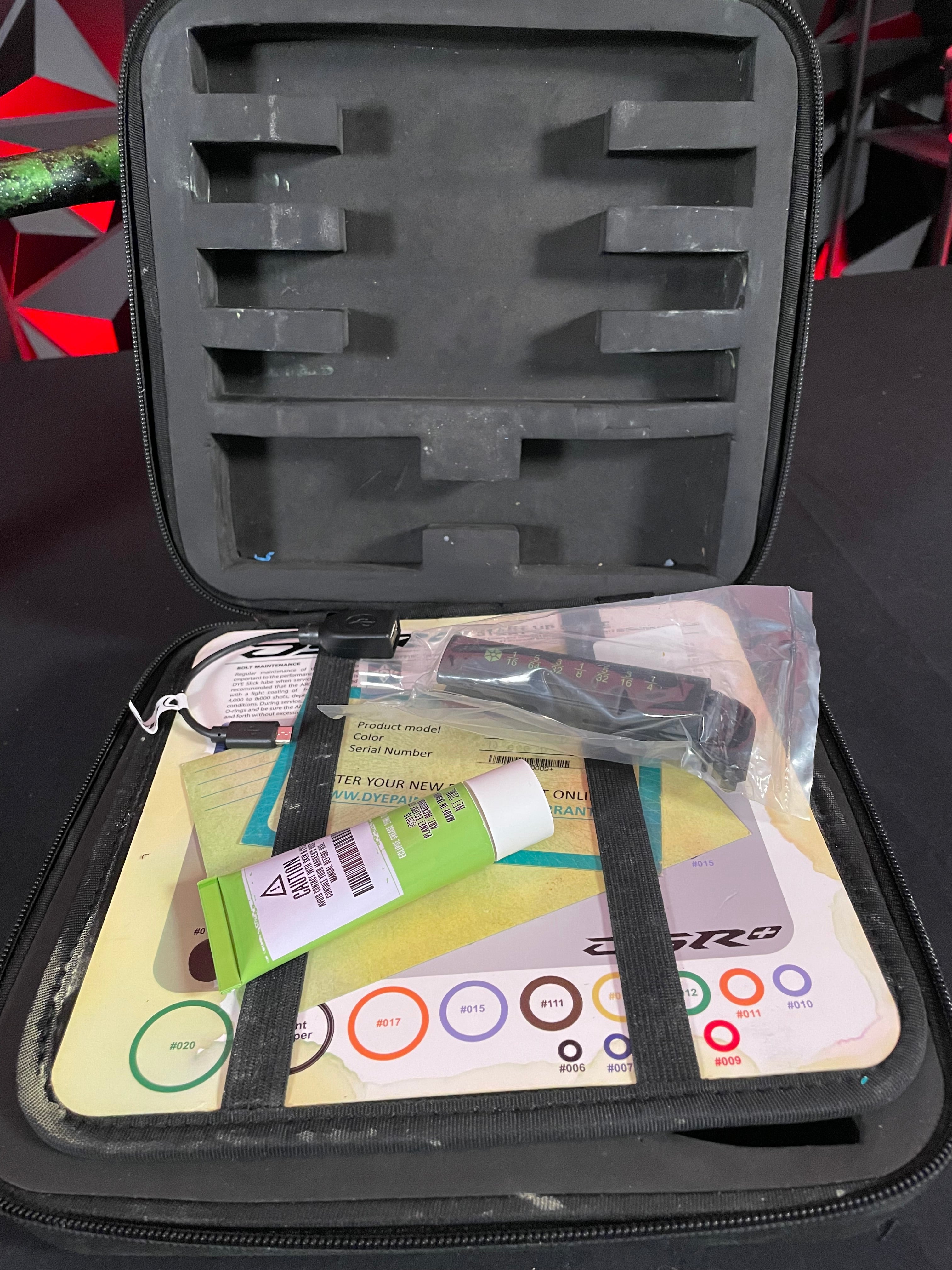 Used Dye DSR+ Paintball Marker - LE LVL Up w/IM Pro Kit