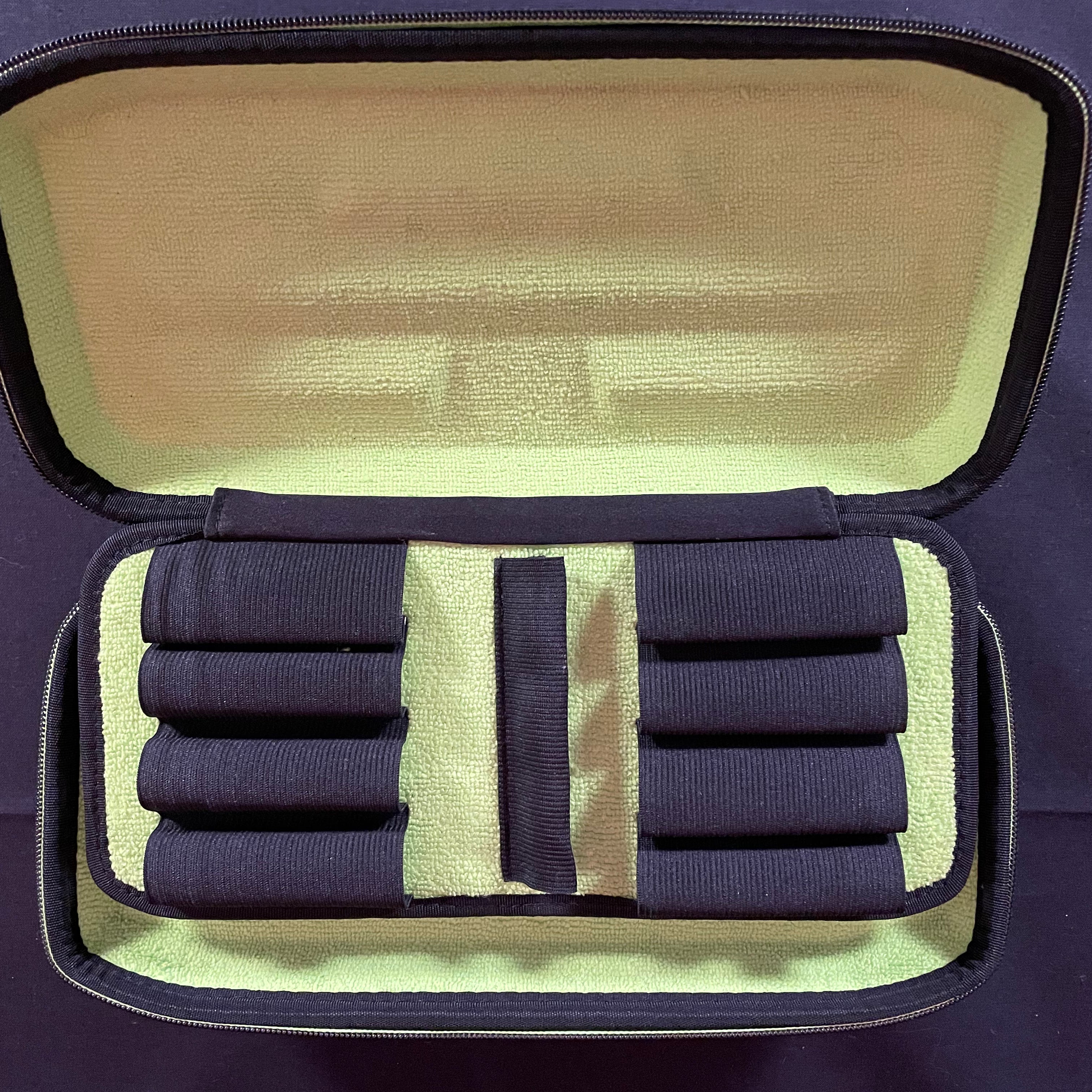 Used Exalt Black Carbon Barrel Case