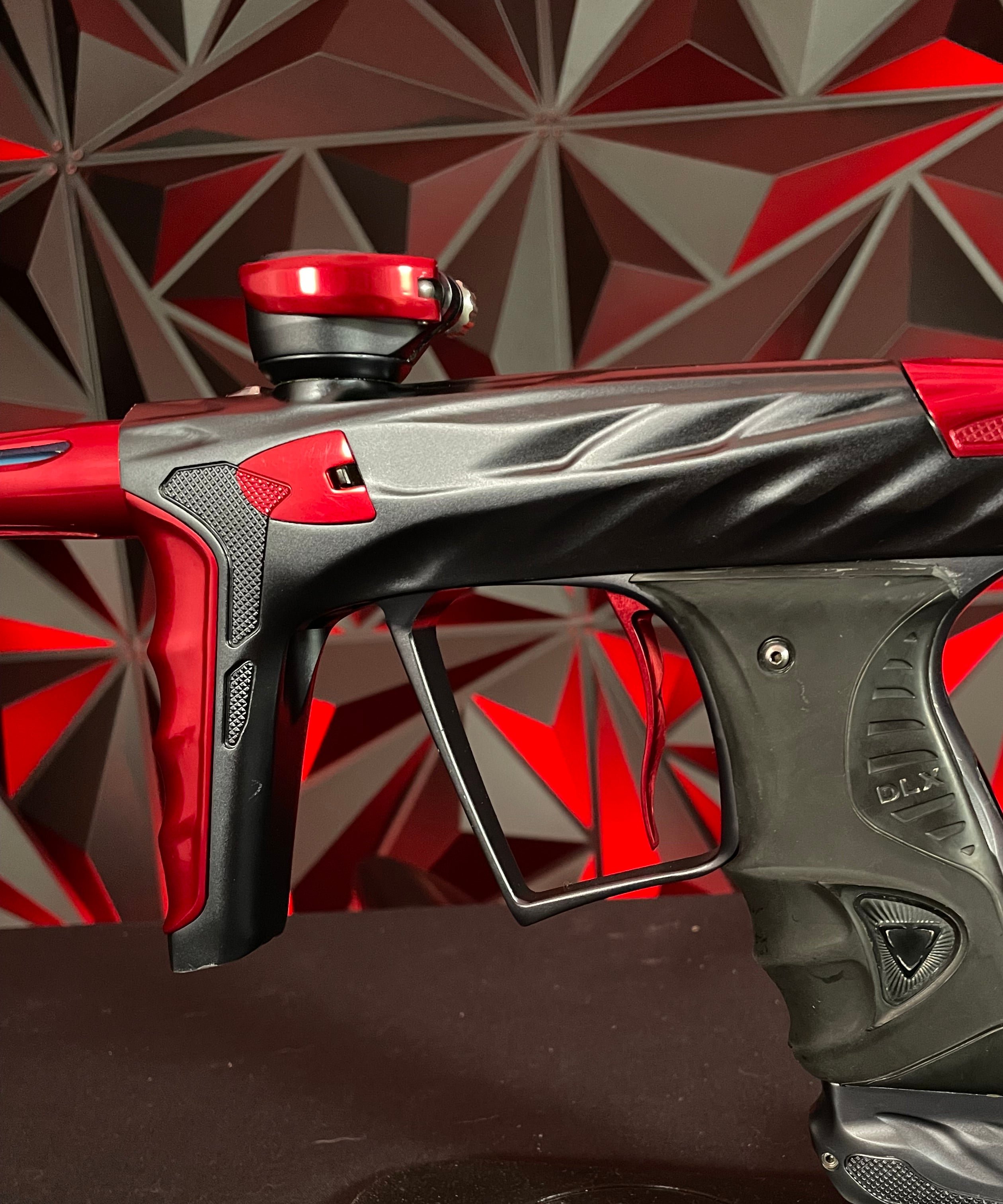 Used DLX Luxe X A51 Paintball Gun - Pewter/ Red