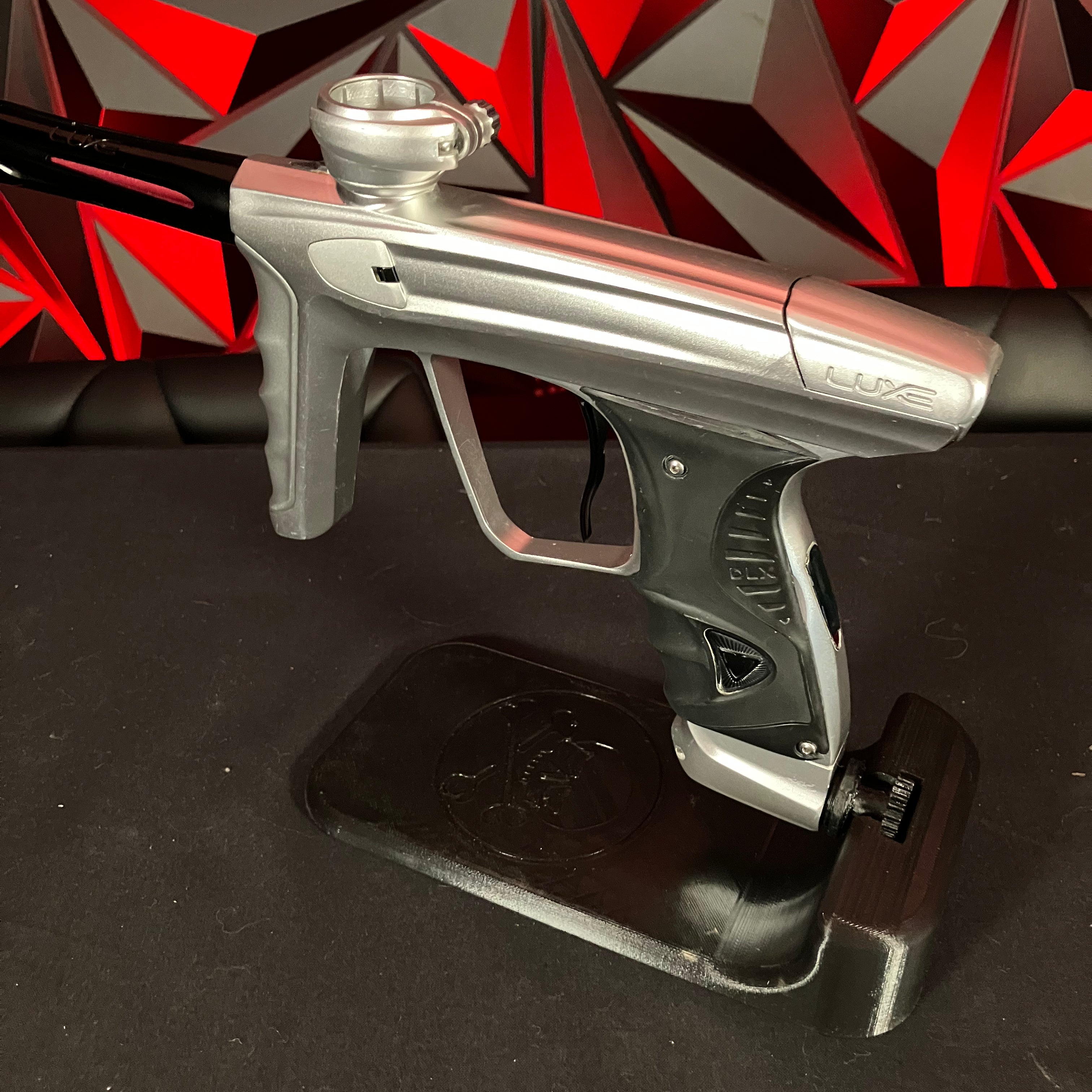 Used DLX Luxe X Paintball Gun - Dust Silver w/ Black Freak XL Barrel