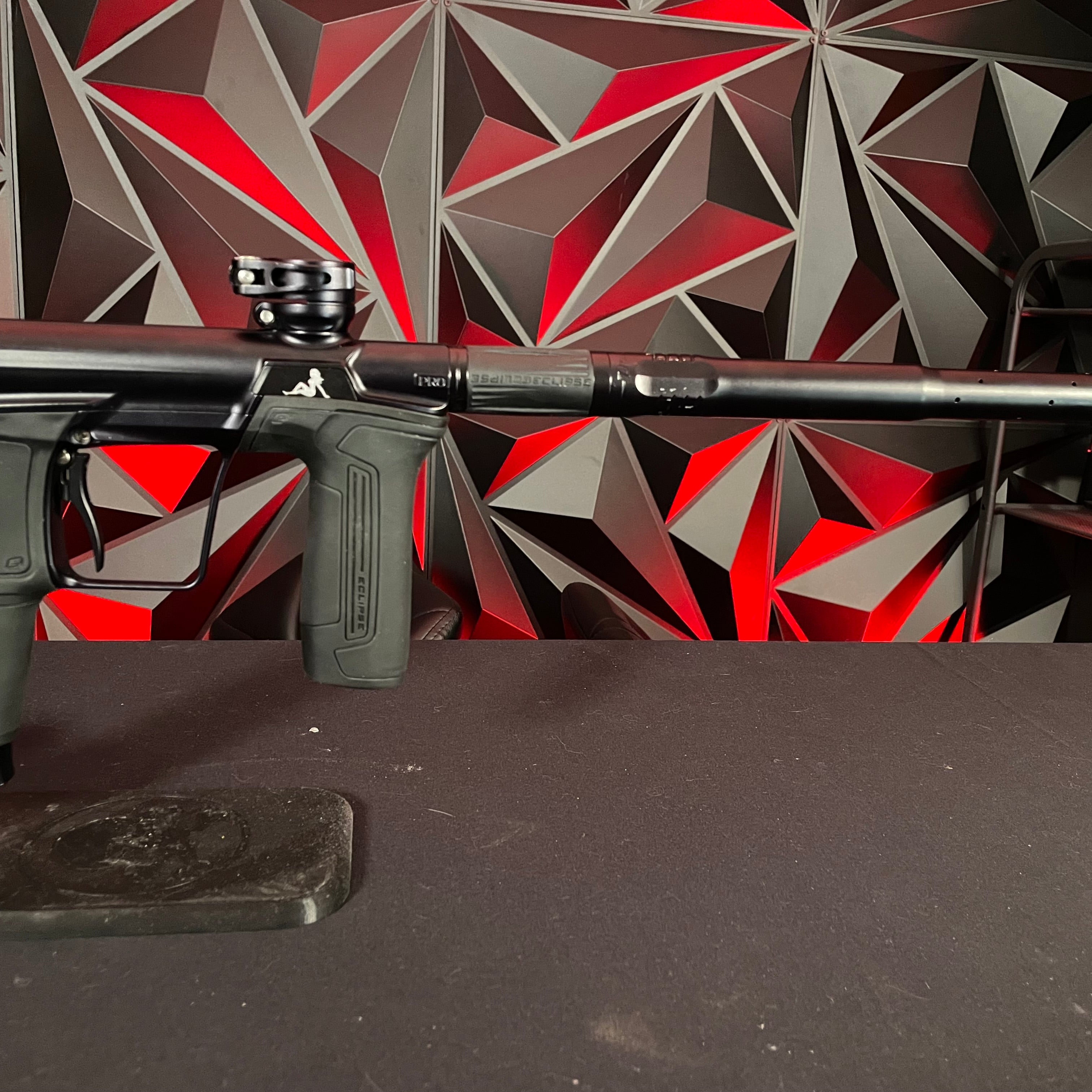 Used Planet Eclipse CS2 Pro Paintball Gun - Midnight w/ 3 FL Backs