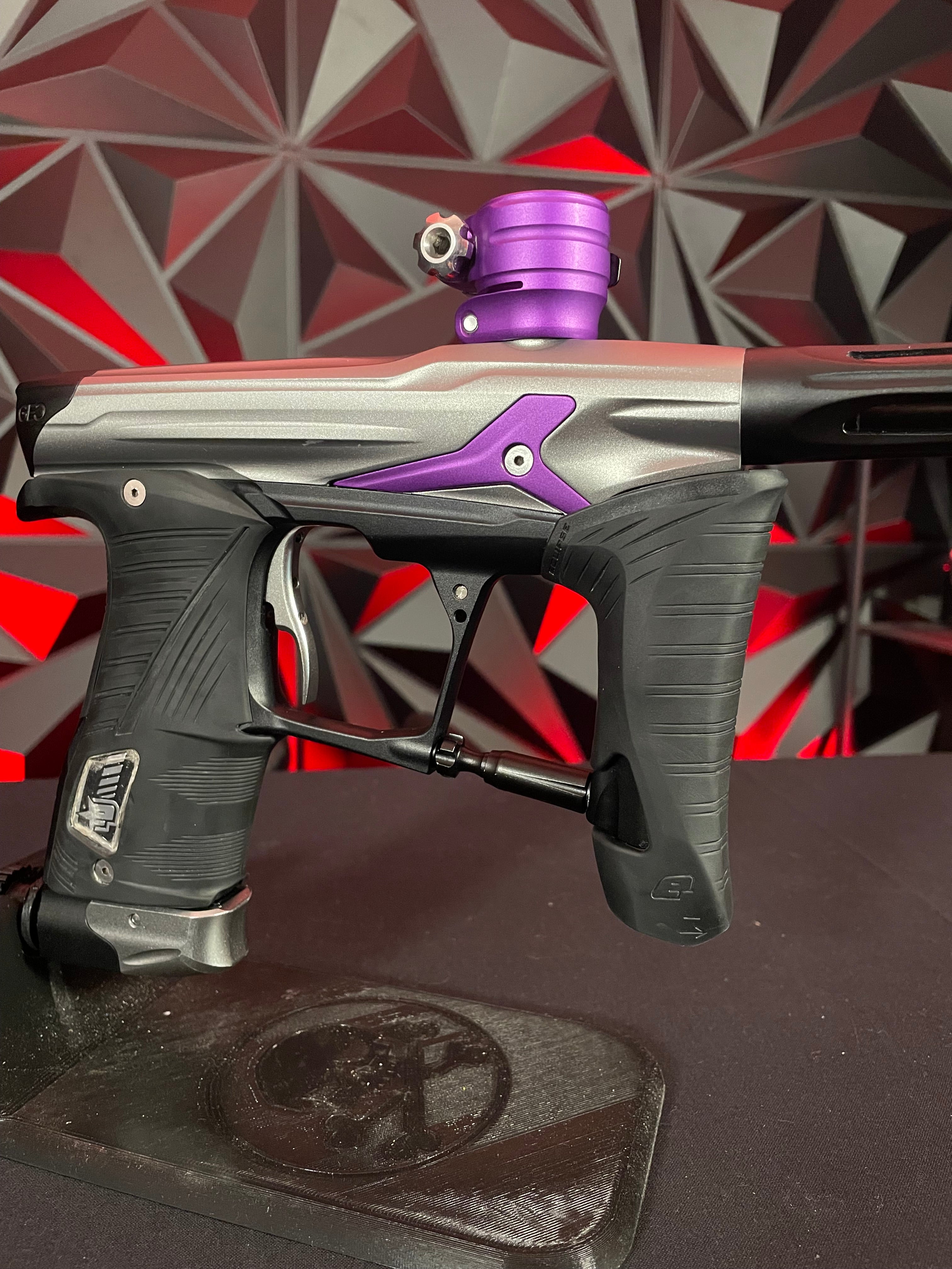 Used Planet Eclipse Geo 3.5 Paintball Gun - Pewter/Purple w/IV Core