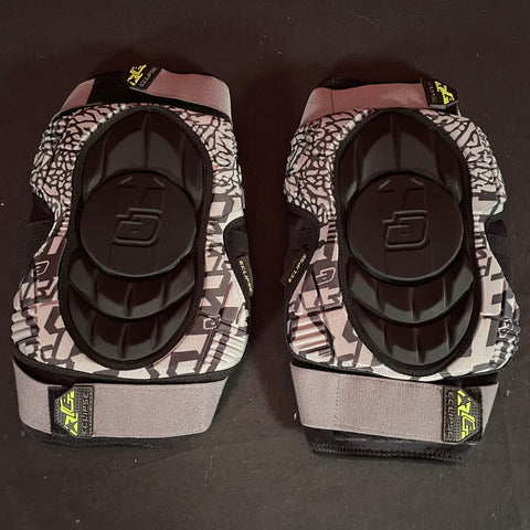 Used Planet Eclipse Fantm Knee Pads - Small