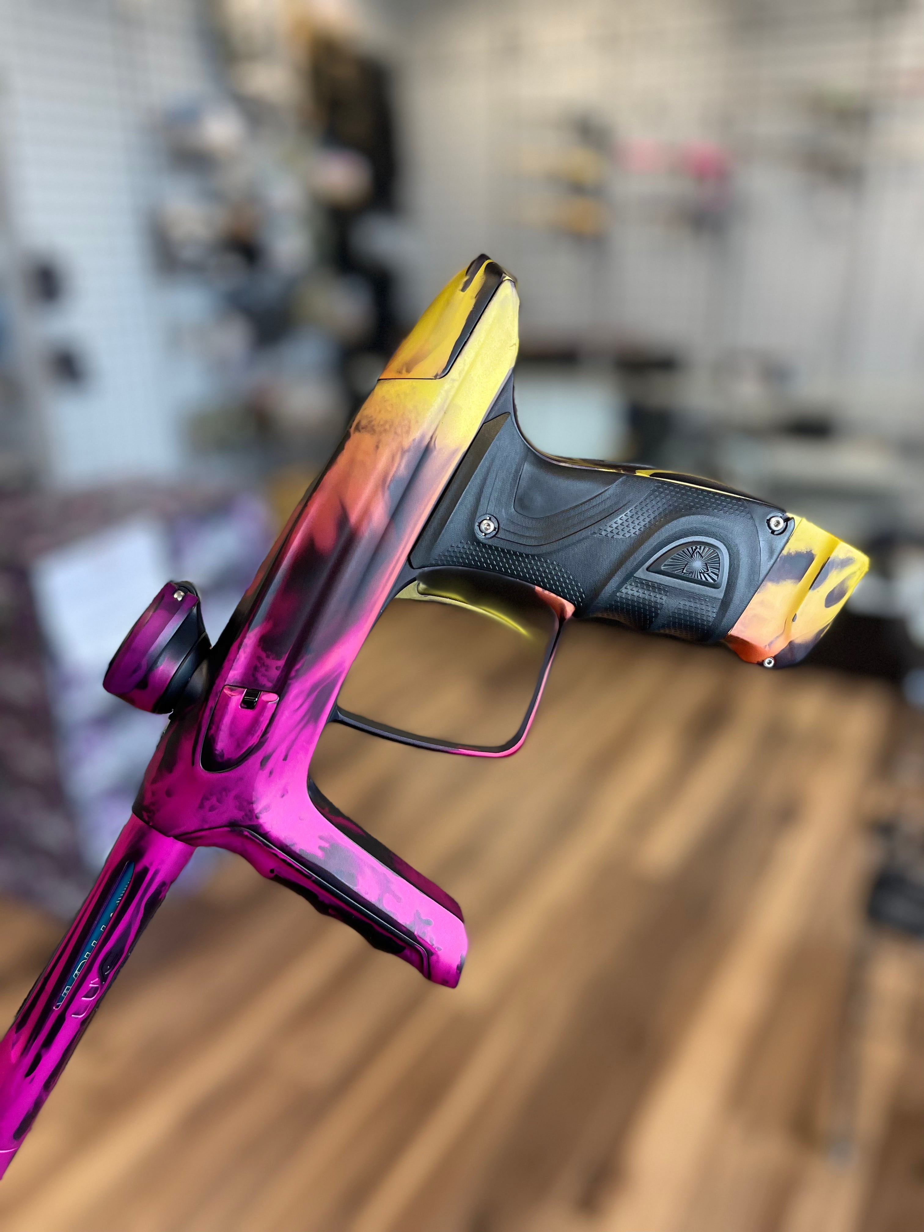 DLX Luxe TM40 Paintball Gun - LE Pink-Yellow Smear