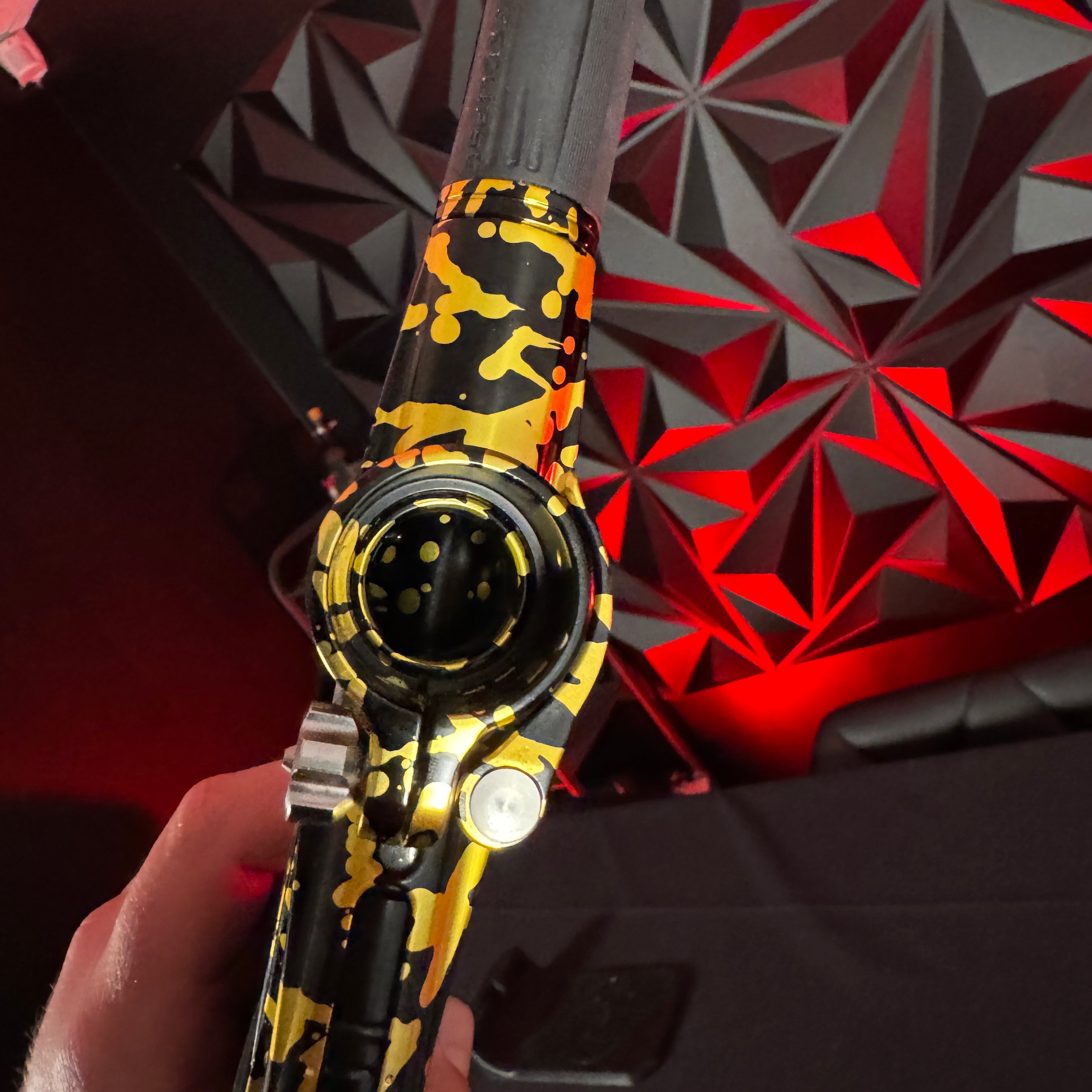 Used Planet Eclipse LV2 Paintball Gun - LE Polished Black/Gold Splash