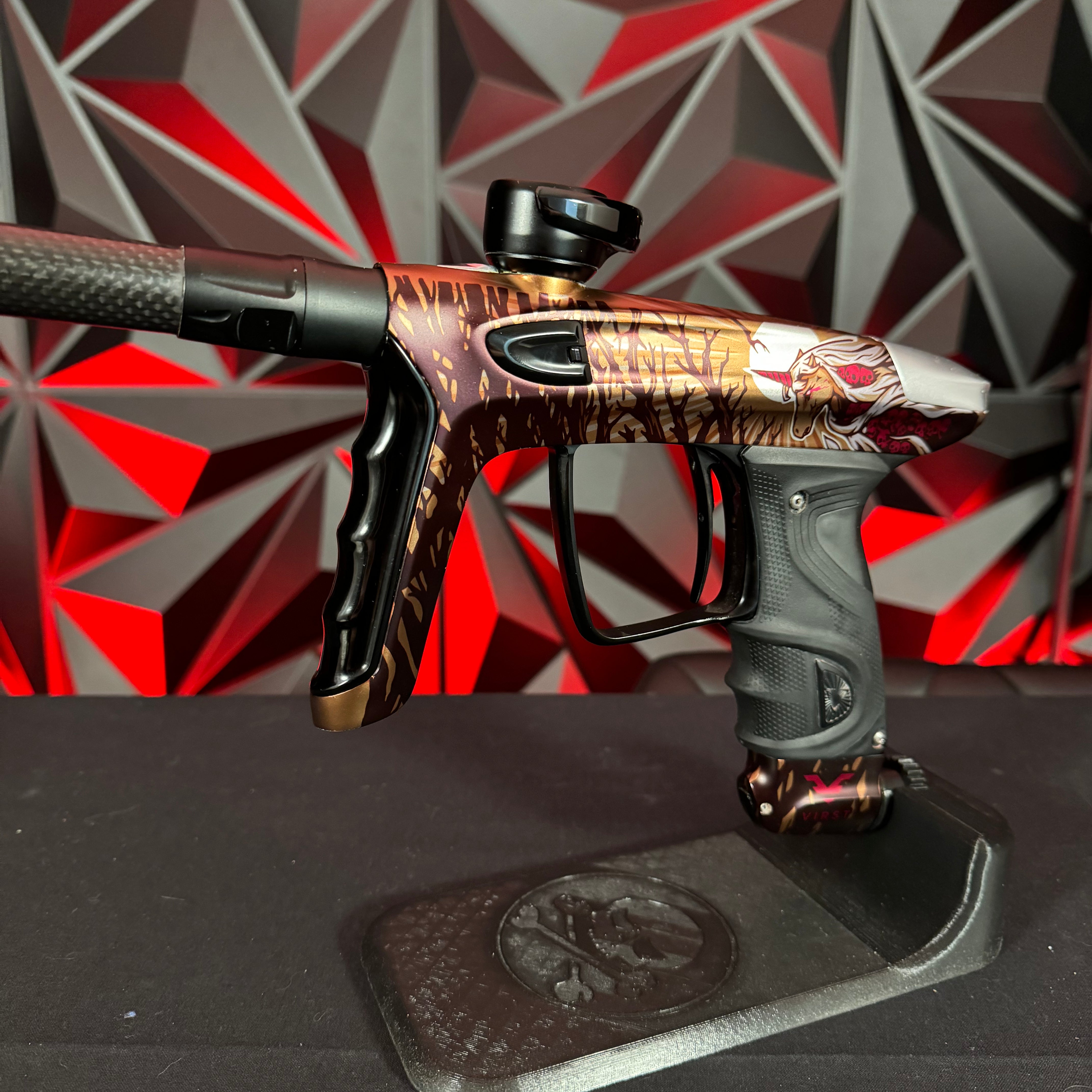 Used DLX Luxe TM40 Paintball Gun - LE Virst Bloody Horses *PRO-OWNED*