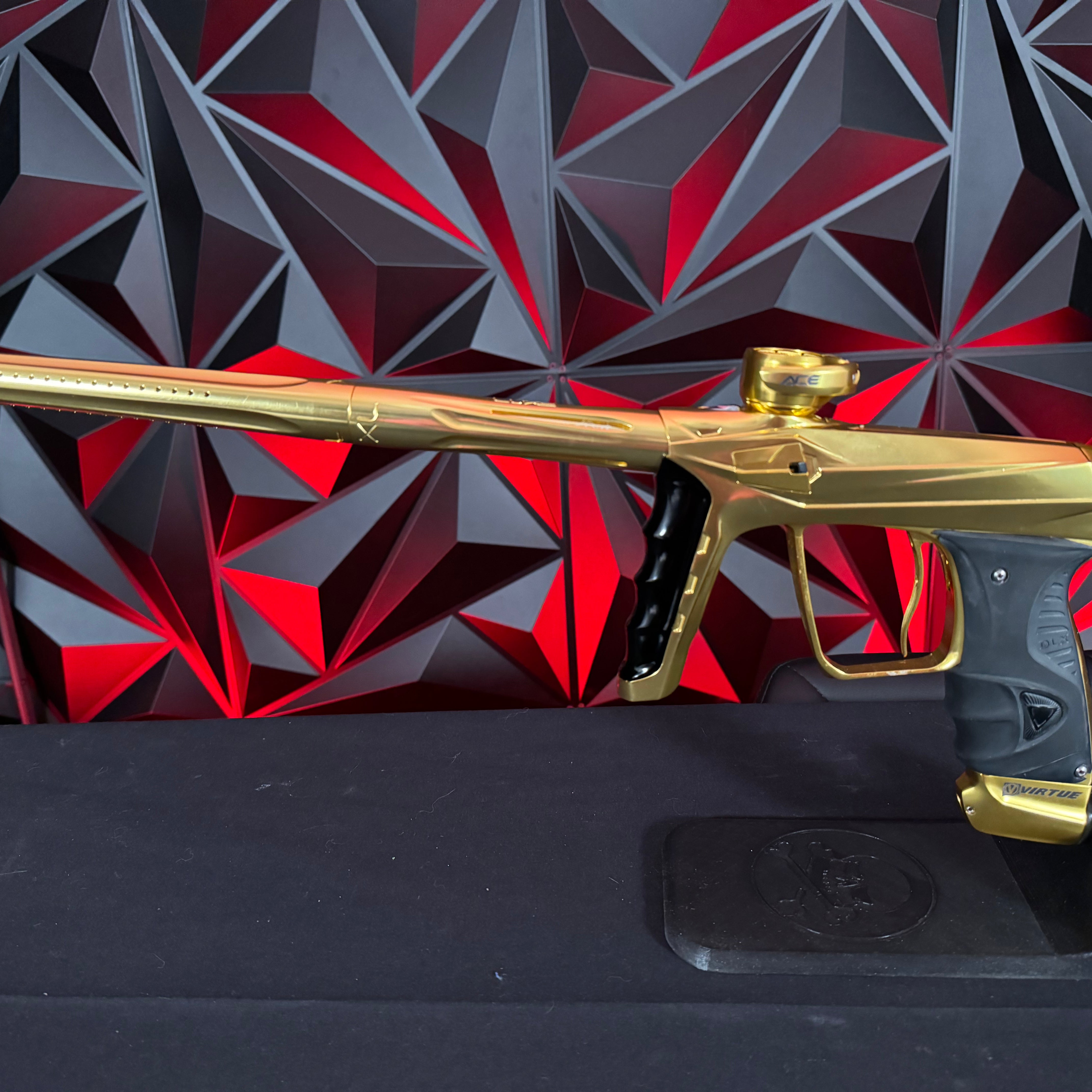 Used Virtue Luxe X/Virtue Ace Paintball Gun - Gold w/ SSC Bolt