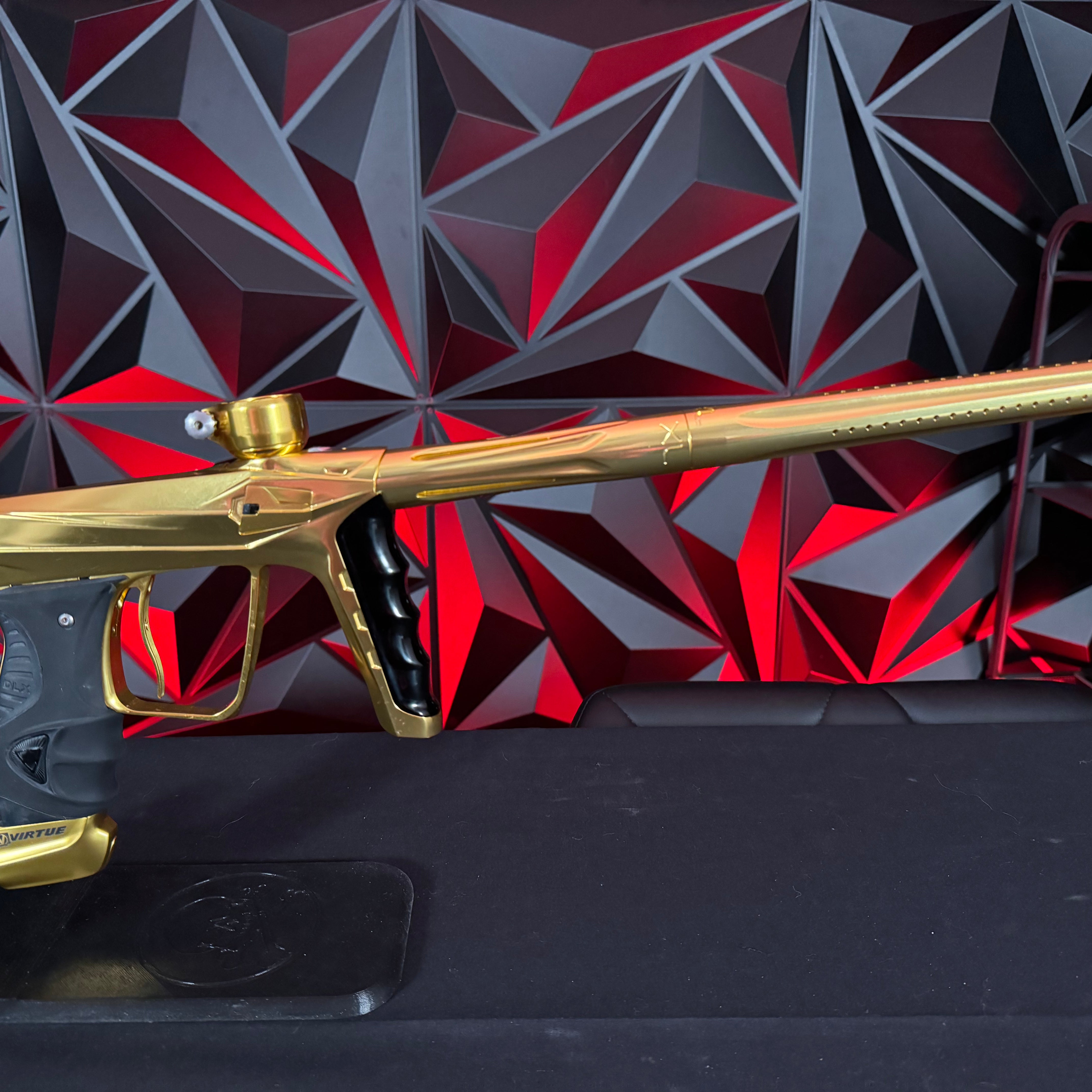 Used Virtue Luxe X/Virtue Ace Paintball Gun - Gold w/ SSC Bolt