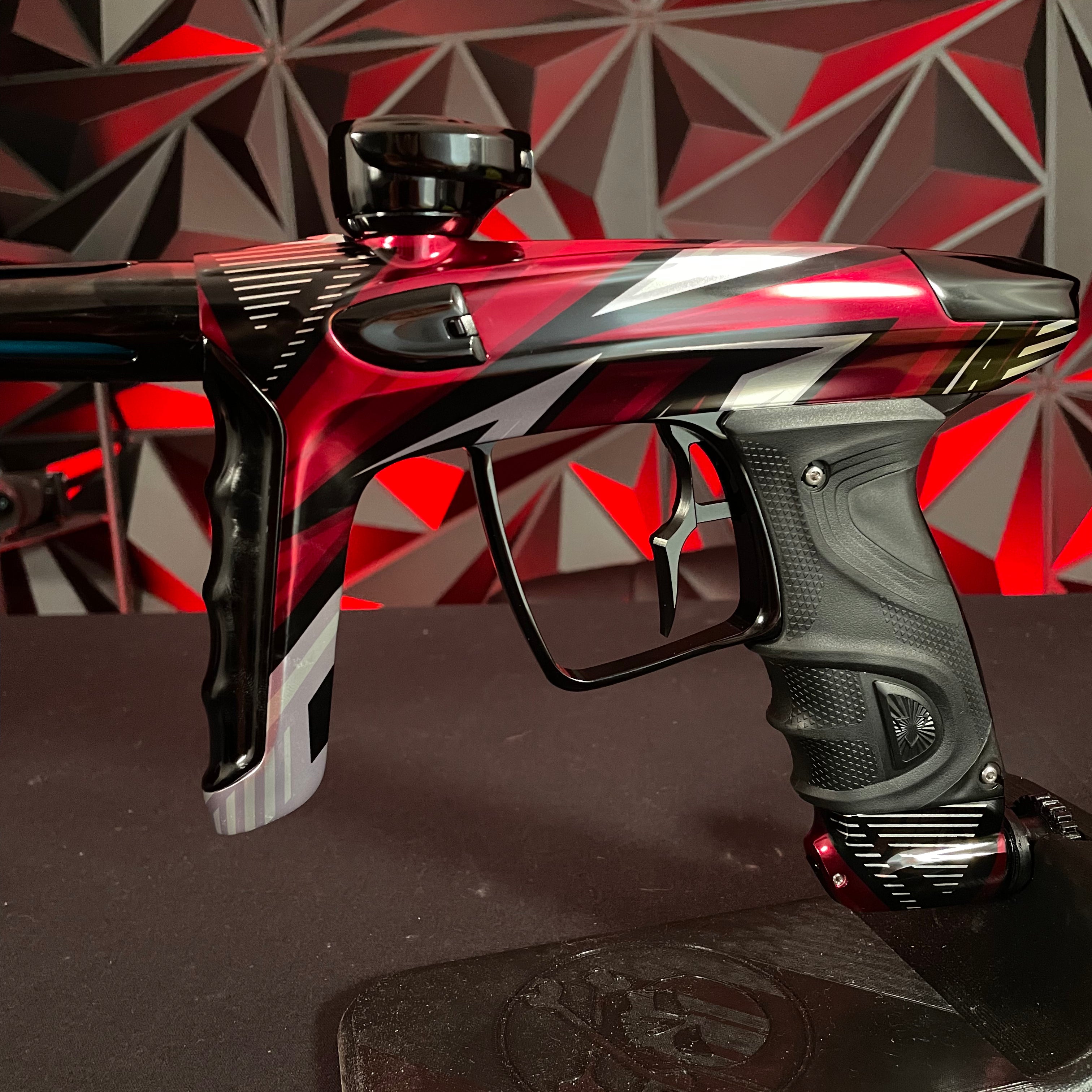 Used DLX Luxe TM40 Paintball Gun - LE Houston Heat