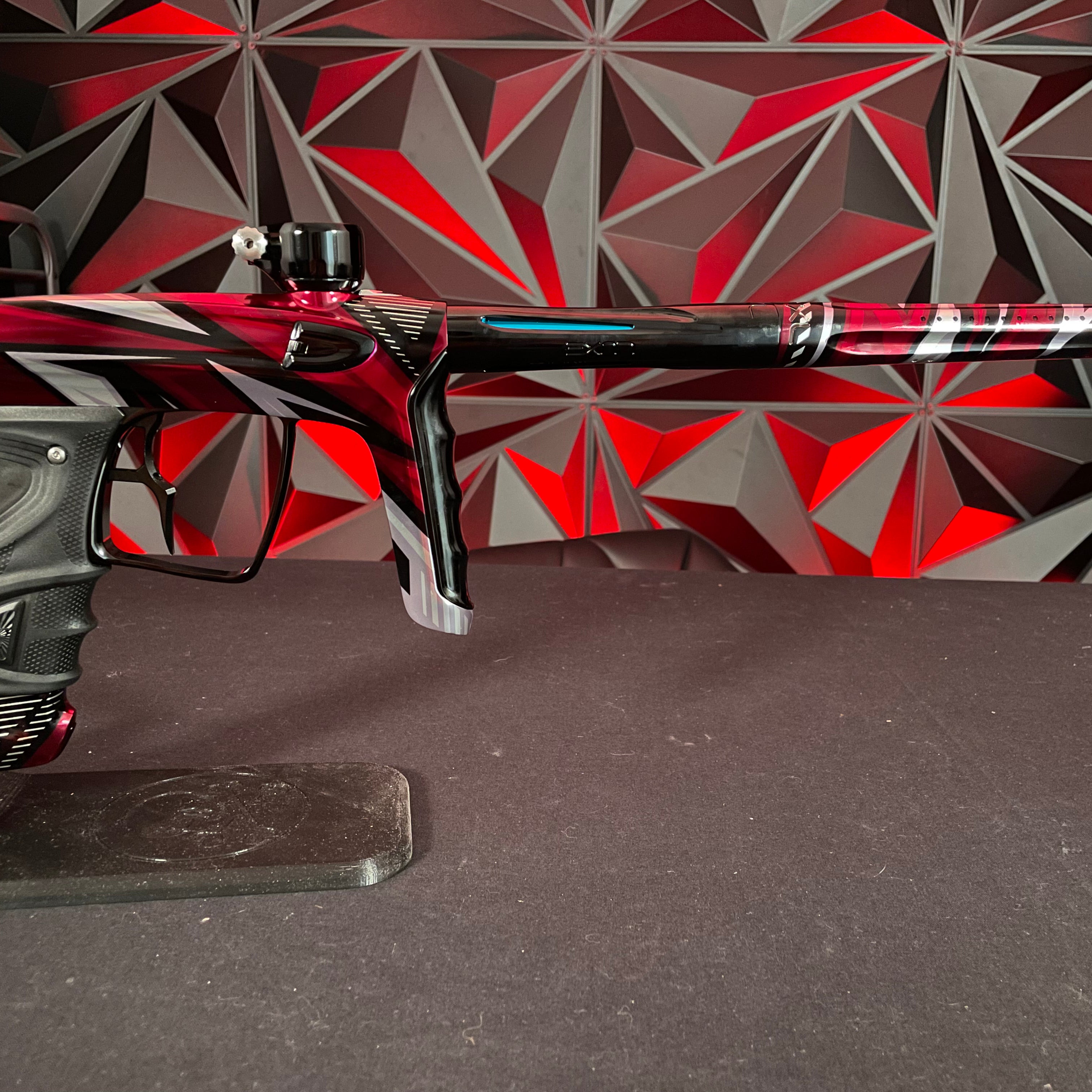 Used DLX Luxe TM40 Paintball Gun - LE Houston Heat