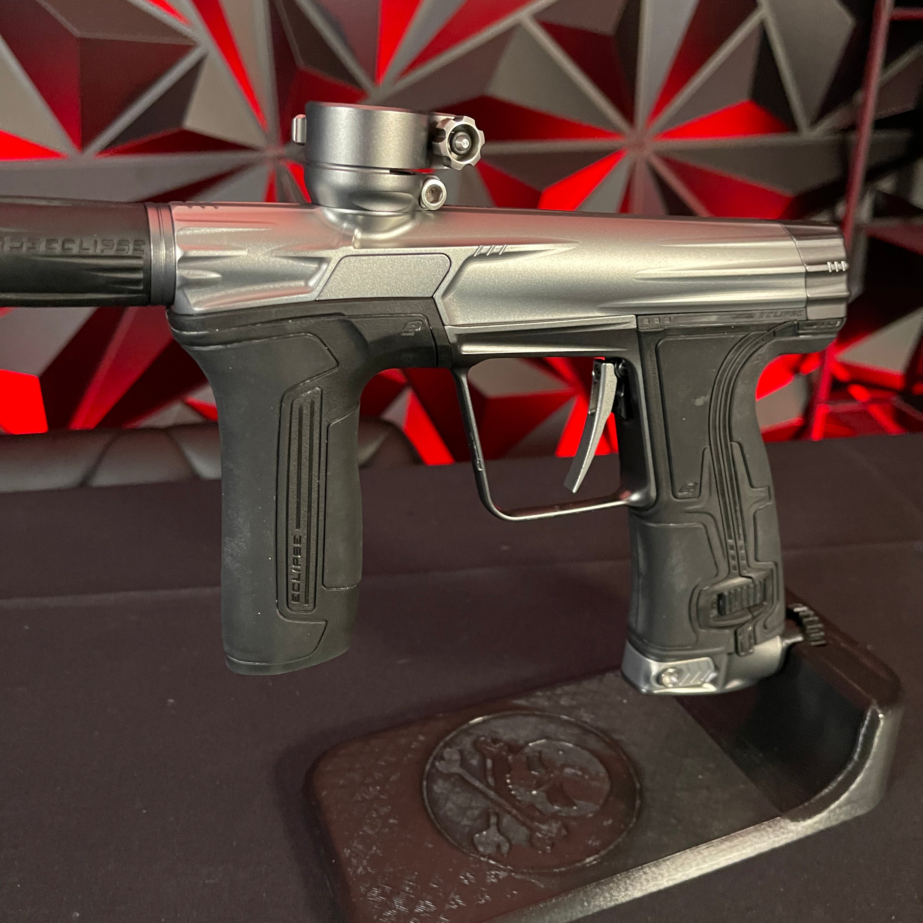 Used Planet Eclipse CS3 Paintball Gun - Light Grey/Dark Grey