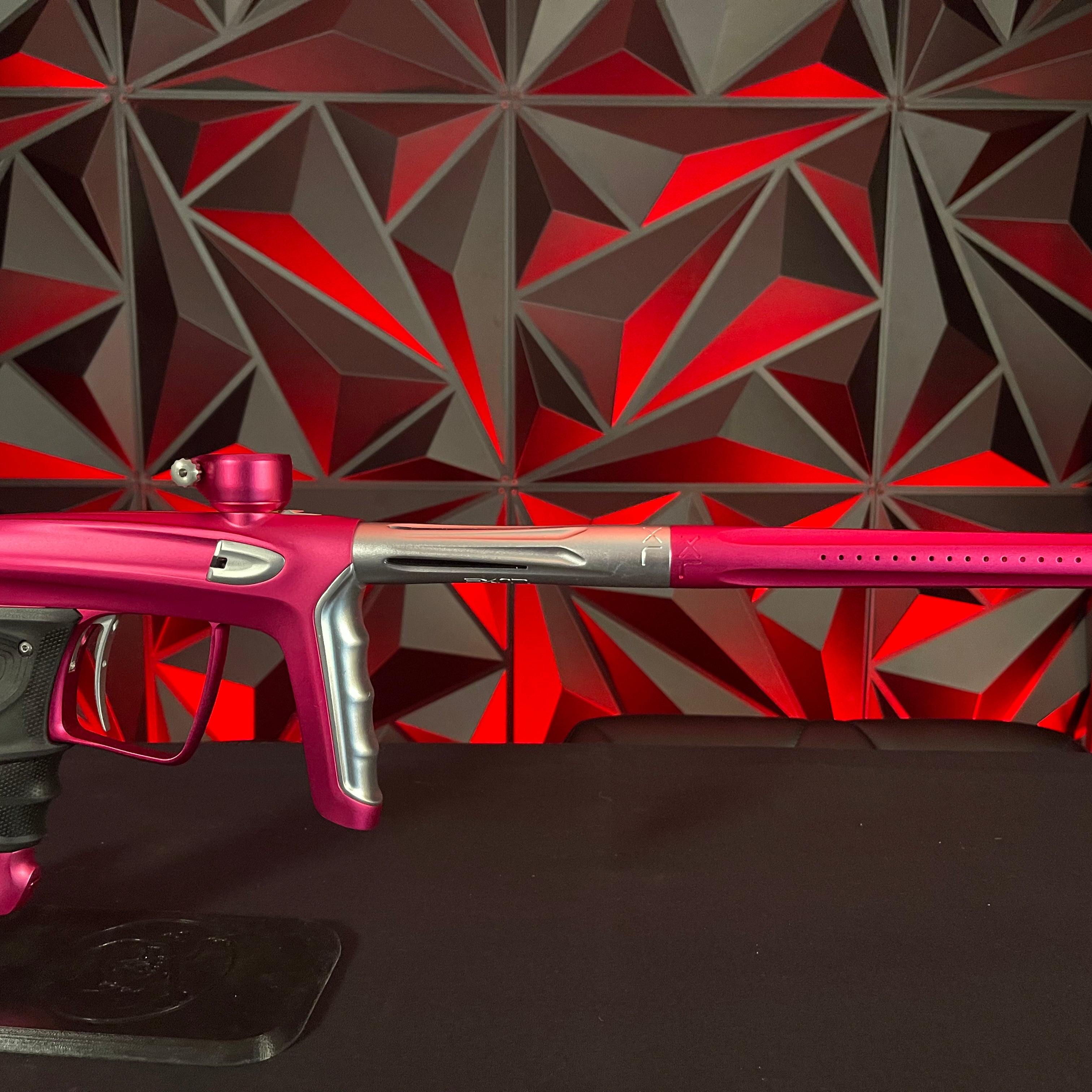 Used DLX TM40 Paintball Gun - Pink/Silver
