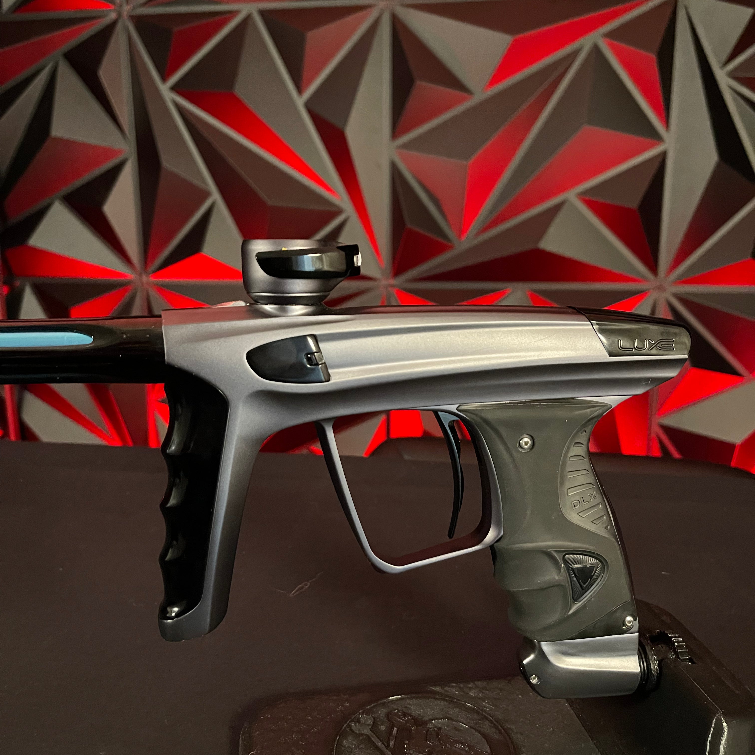 Used DLX Luxe X Paintball Gun - Dust Pewter