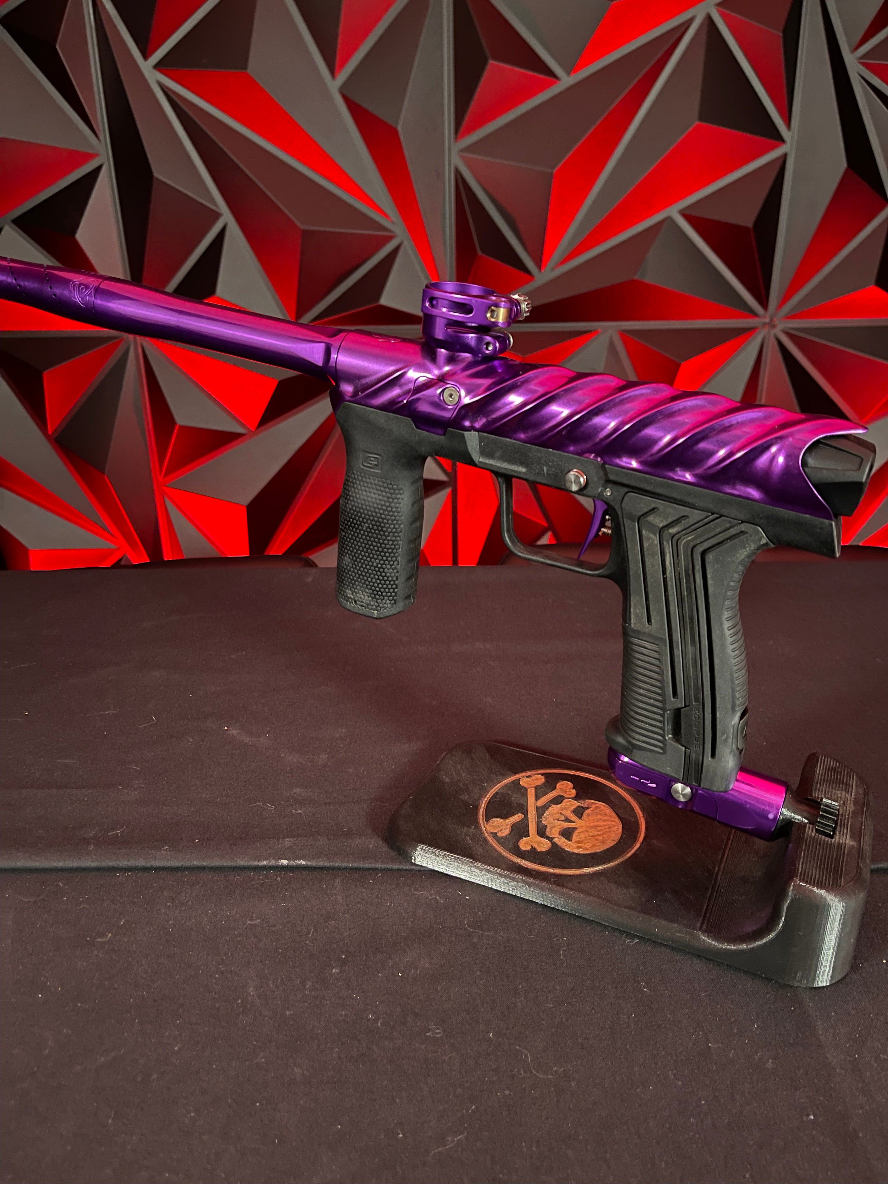 Used Planet Eclipse/Inception Designs Emek 100 "Ripper" Paintball Gun - Polished Purple