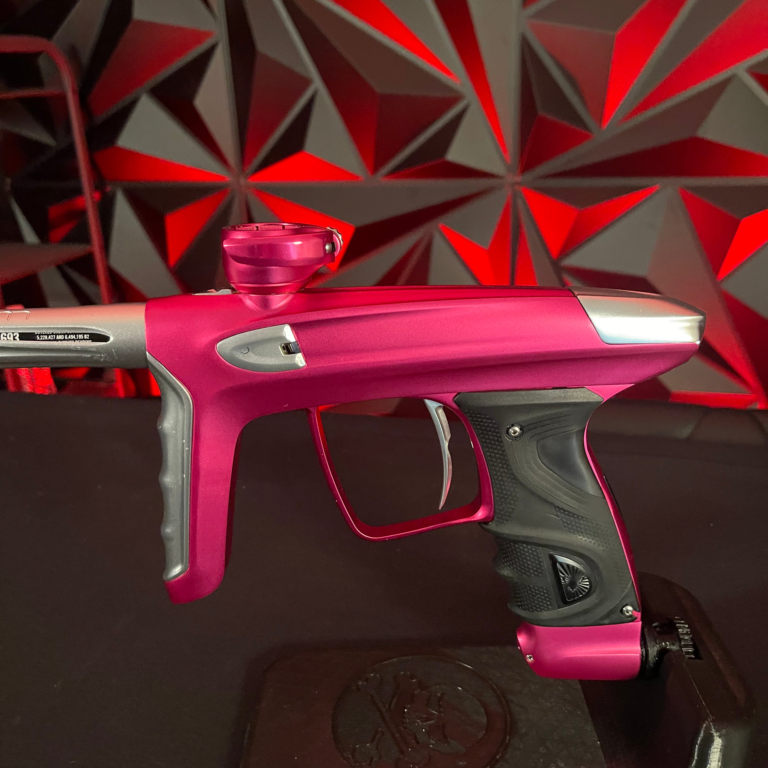 Used DLX TM40 Paintball Gun - Pink/Silver