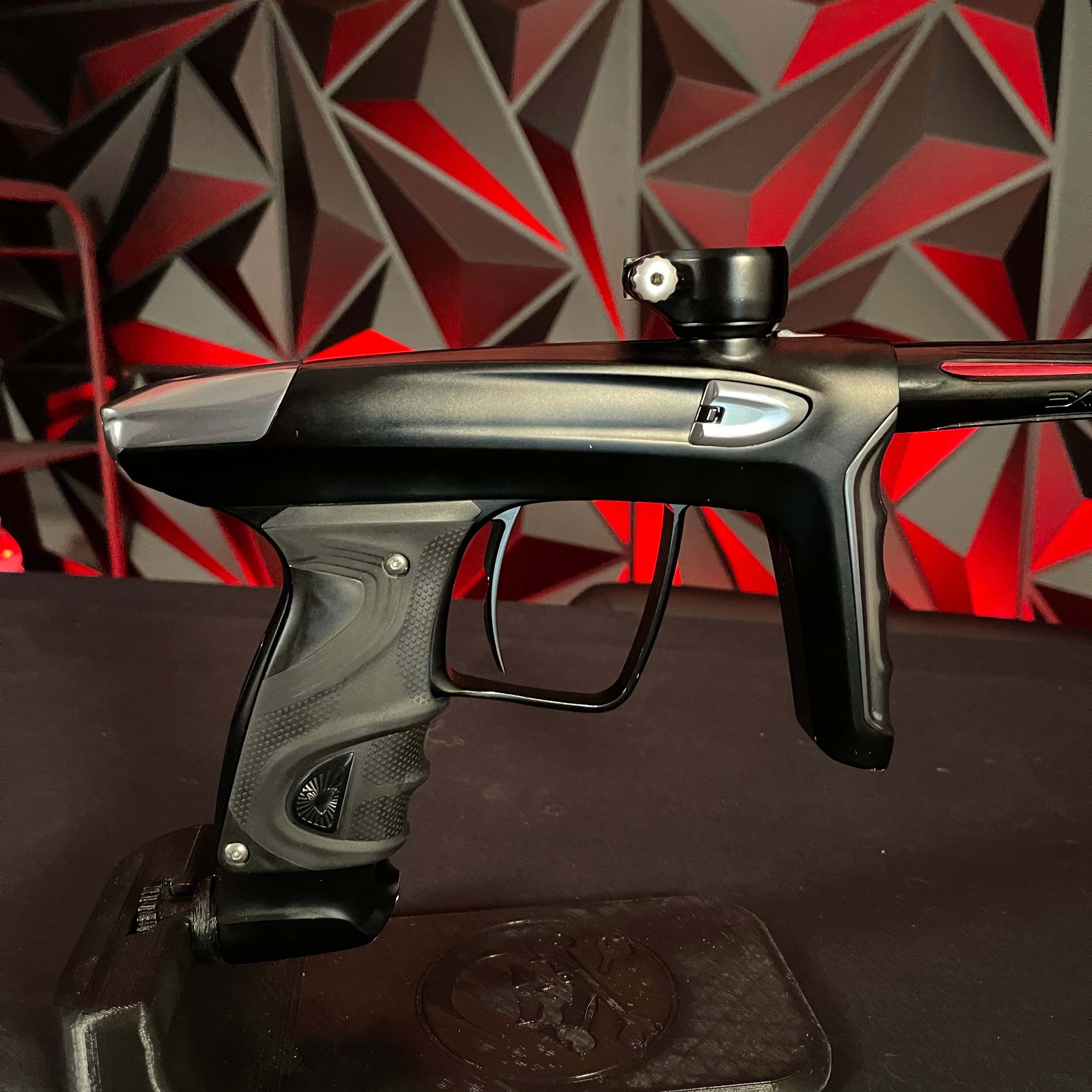 Used DLX Luxe TM40 Paintball Gun - Dust Black / Polished Pewter