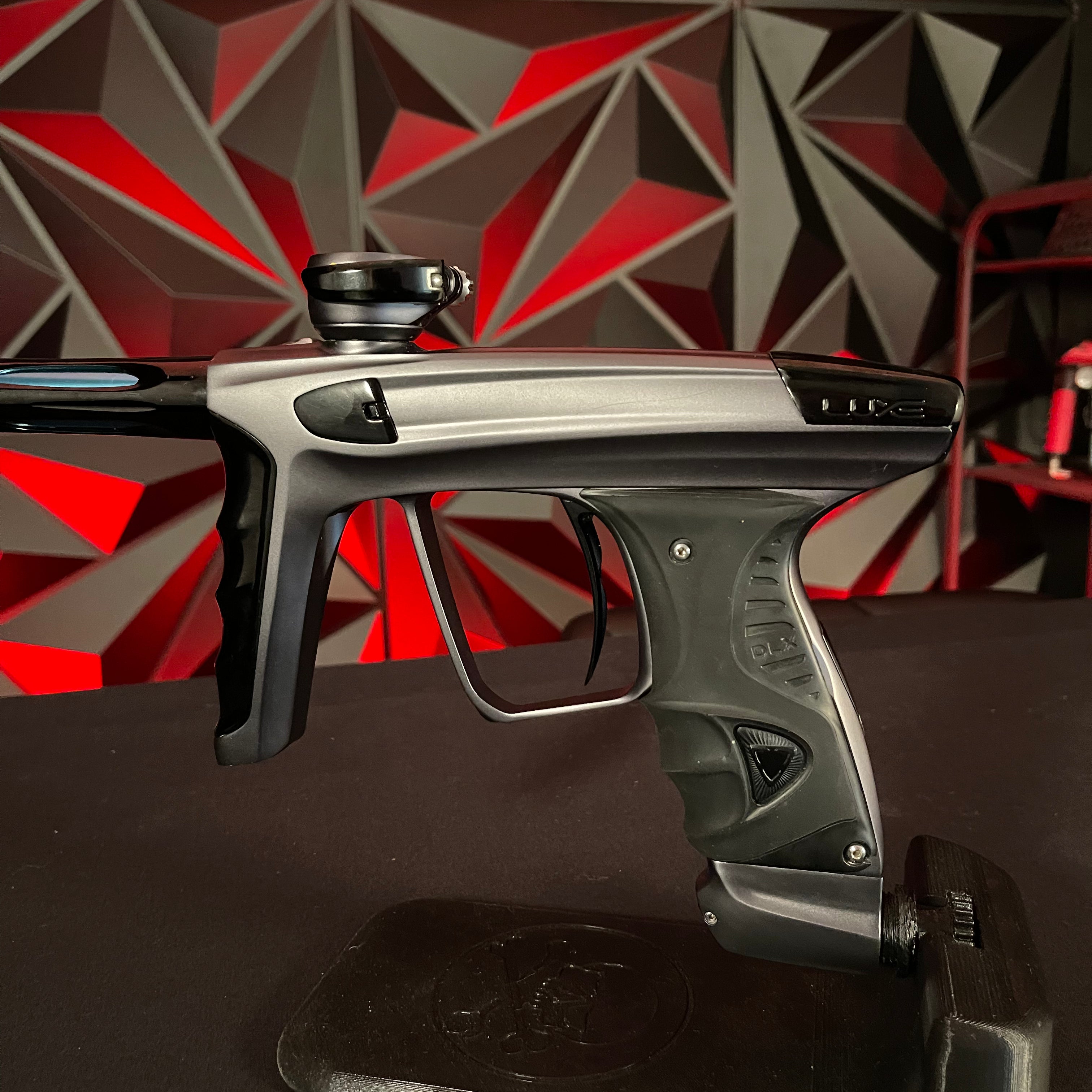 Used DLX Luxe X Paintball Gun - Dust Pewter