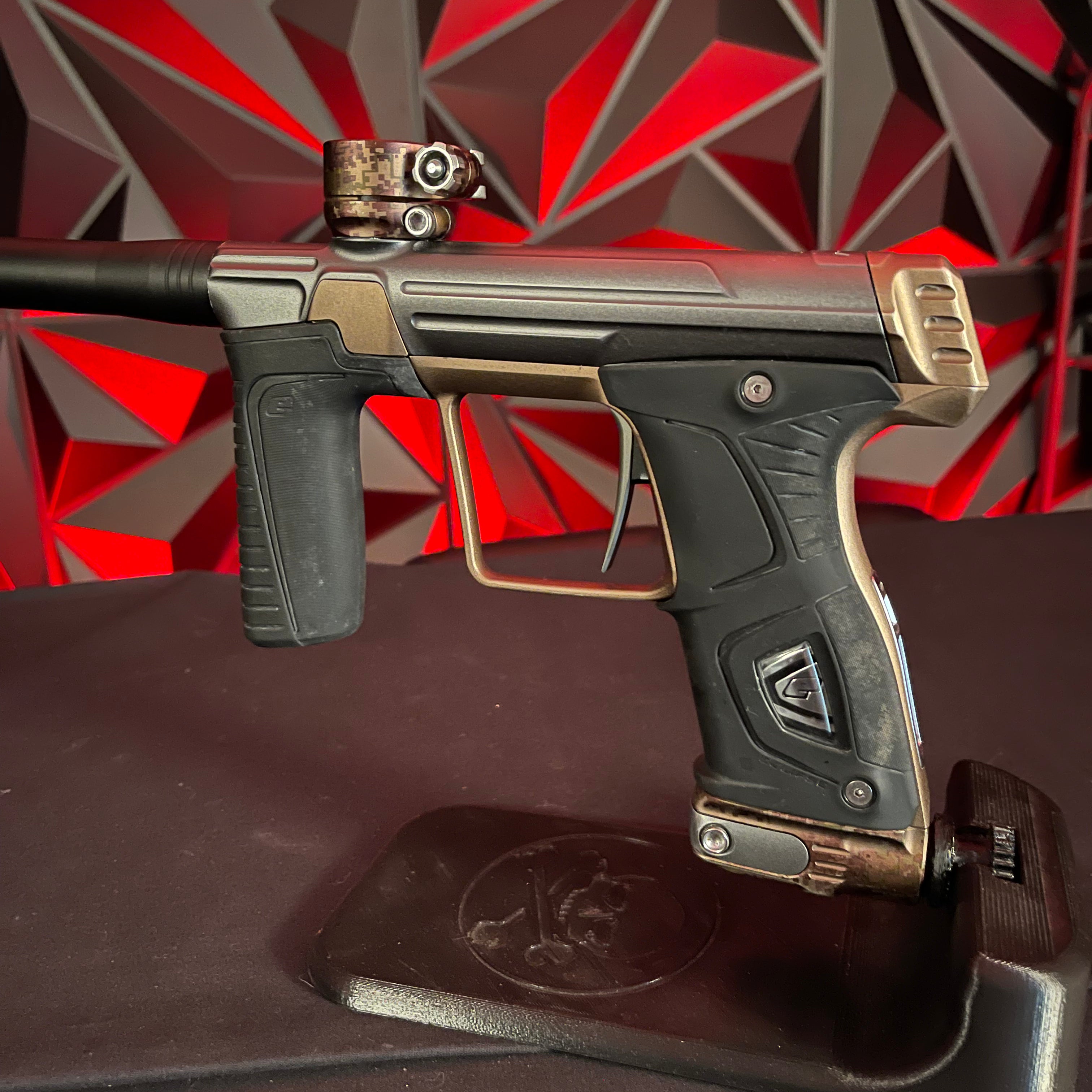 Used Planet Eclipse Gtek 170R Paintball Gun - Grey/Earth w/ s63 3 Piece Barrel with PWR Insert