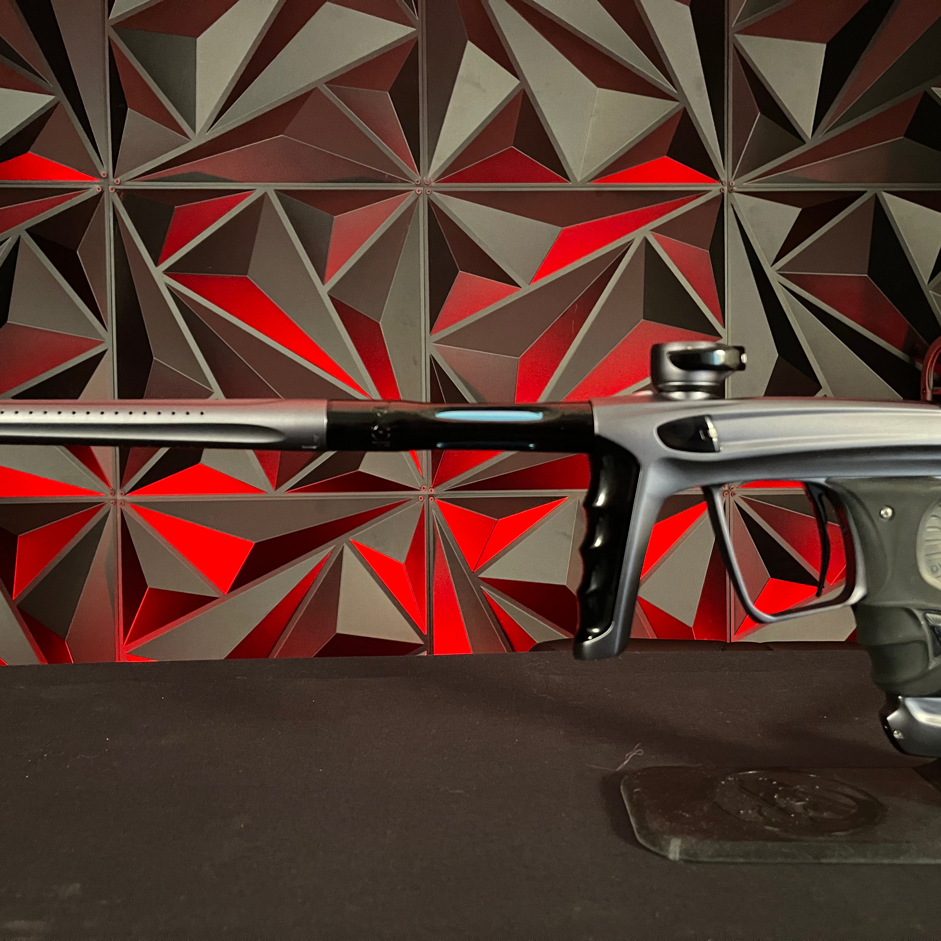 Used DLX Luxe X Paintball Gun - Dust Pewter