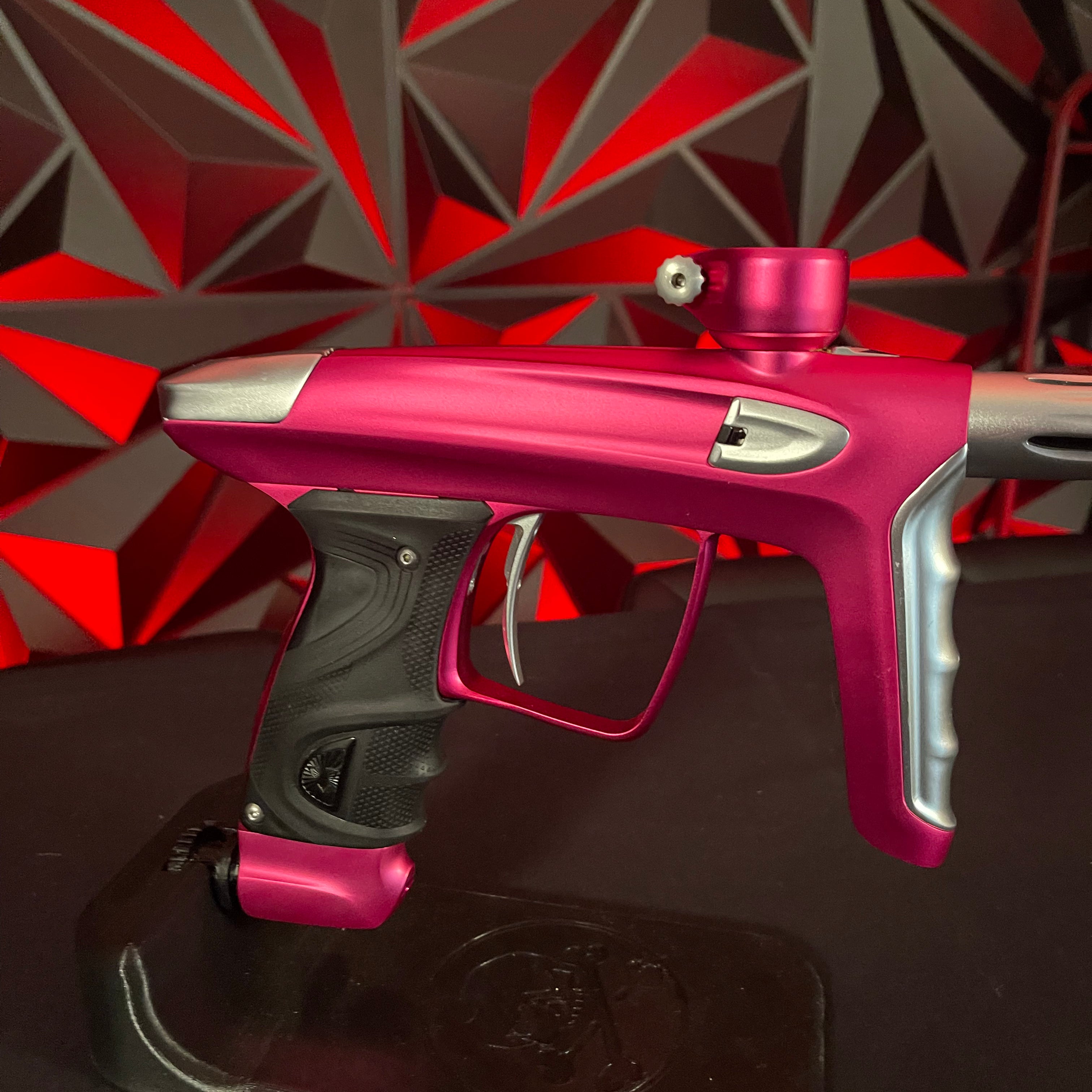 Used DLX TM40 Paintball Gun - Pink/Silver
