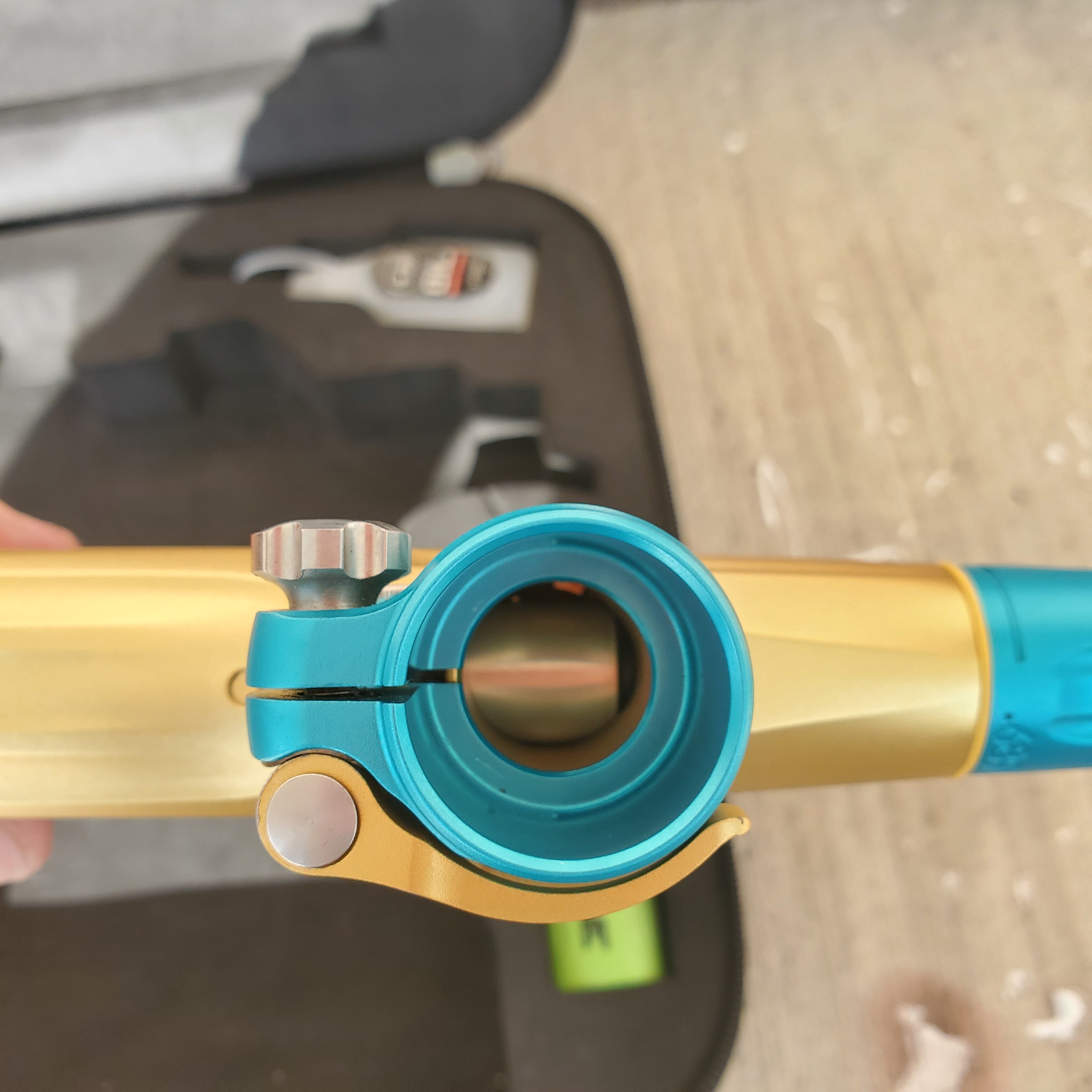 Used Planet Eclipse Geo 3 Paintball Gun Gold / Teal