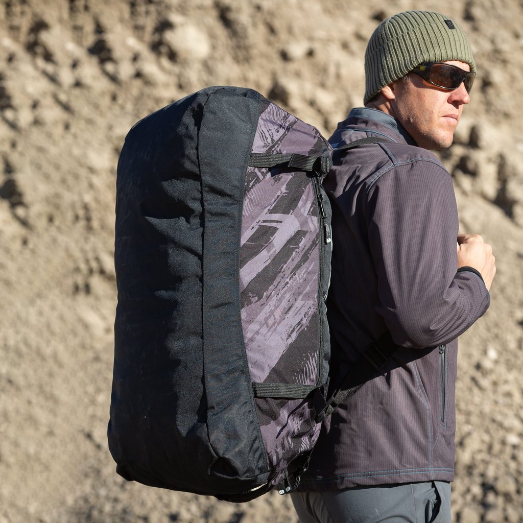 Virtue Proformance Duffel Bag - Graphic Black - Medium