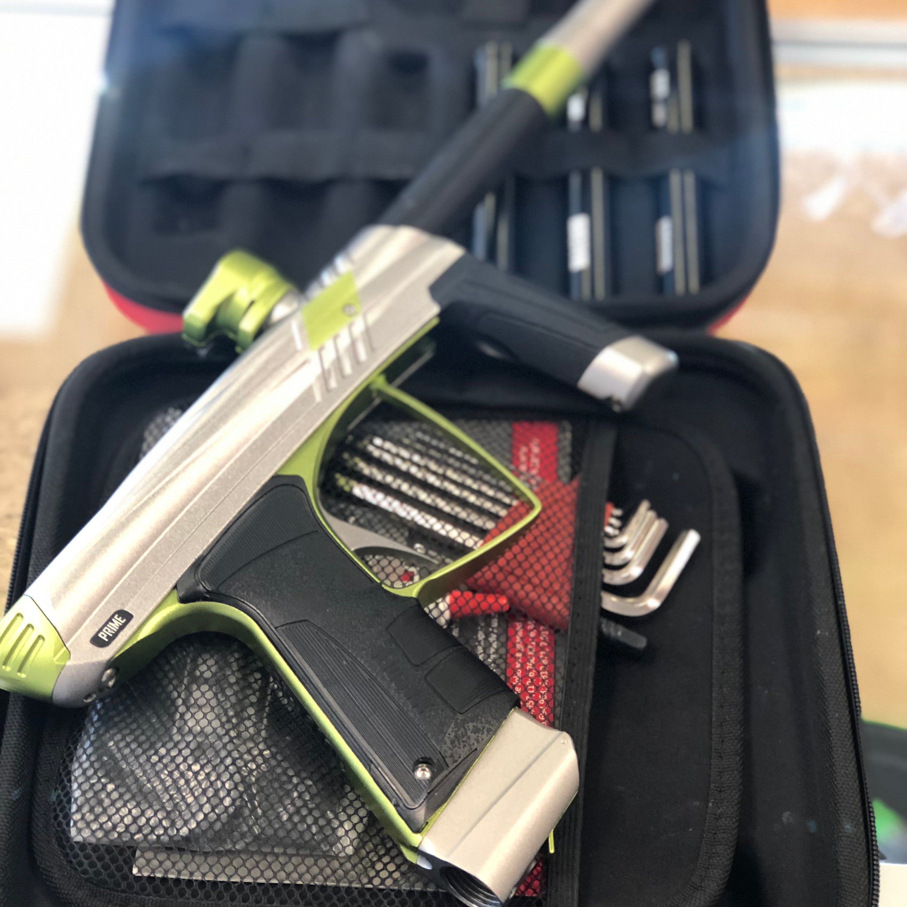 USED MacDev Prime - Dust Silver/Green