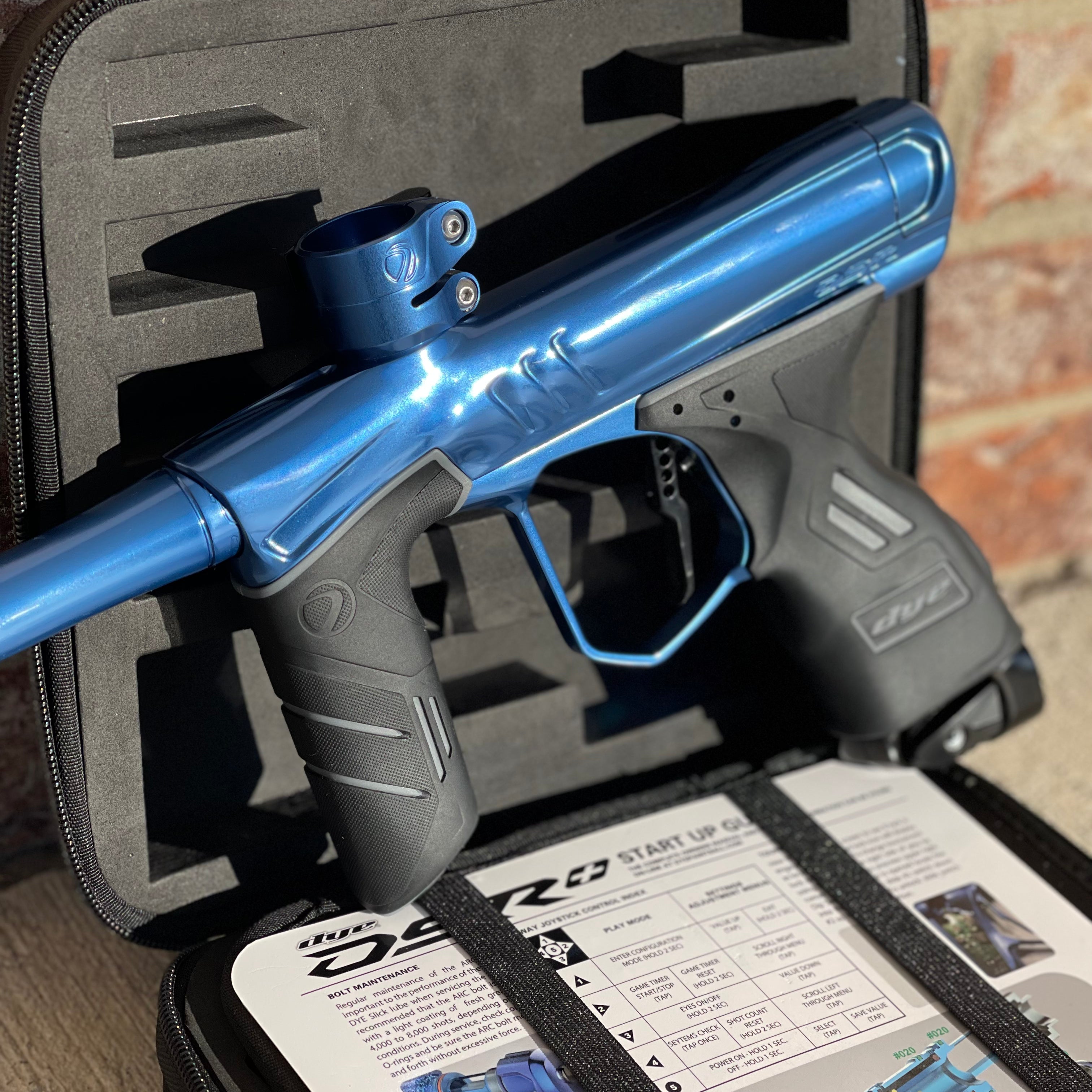 Used Dye DSR+ Paintball Gun - Deep Blue (Polished Blue/Polished Black)