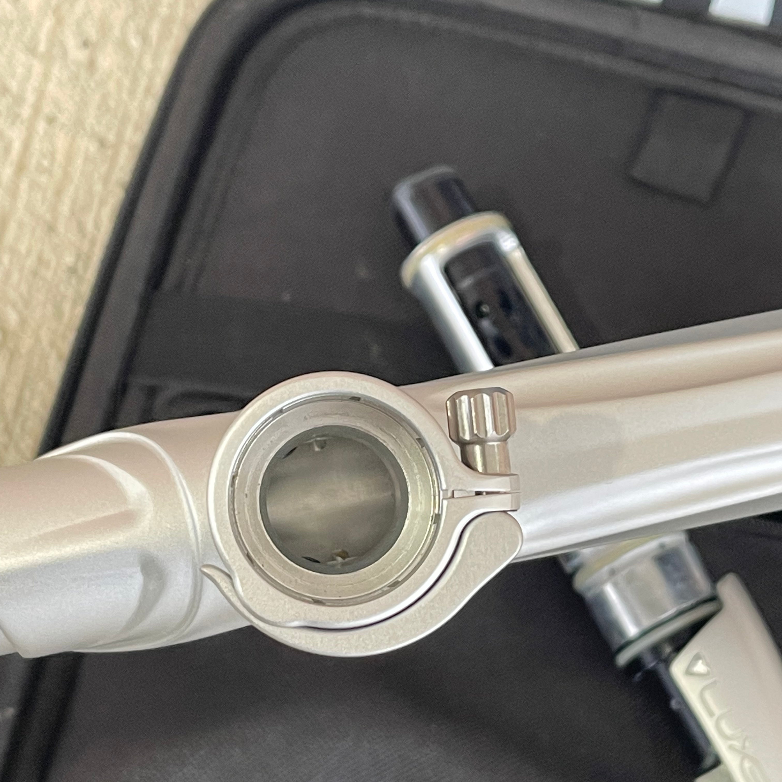 Used DLX Luxe 2.0 Oled Paintball Gun - Pure (Dust Silver)